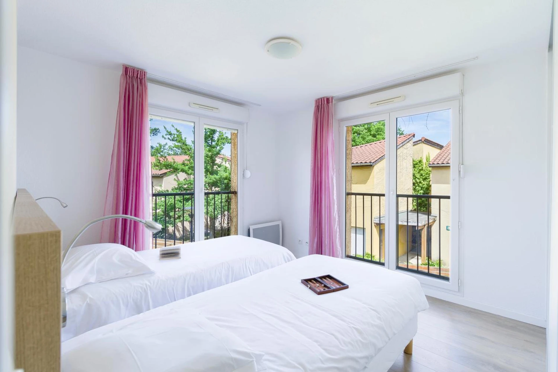 Chambre disponible pour un séminaire d'entreprise à Garden & City Lyon - Marcy - Marcy-lʼÉtoile
