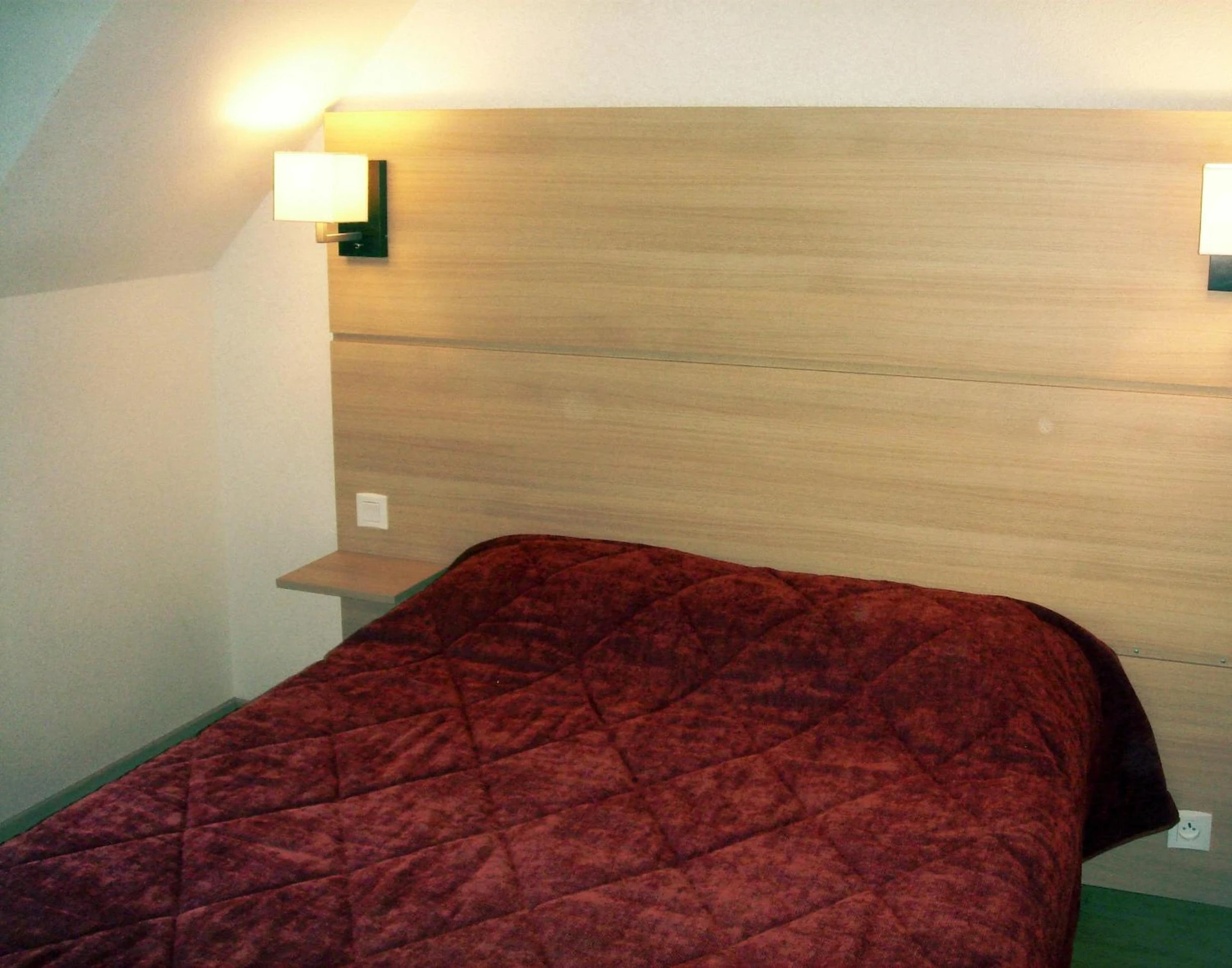 Chambre disponible pour un séminaire d'entreprise à Résidence Goélia Les Gorges de la Truyère - Entraygues-sur-Truyère