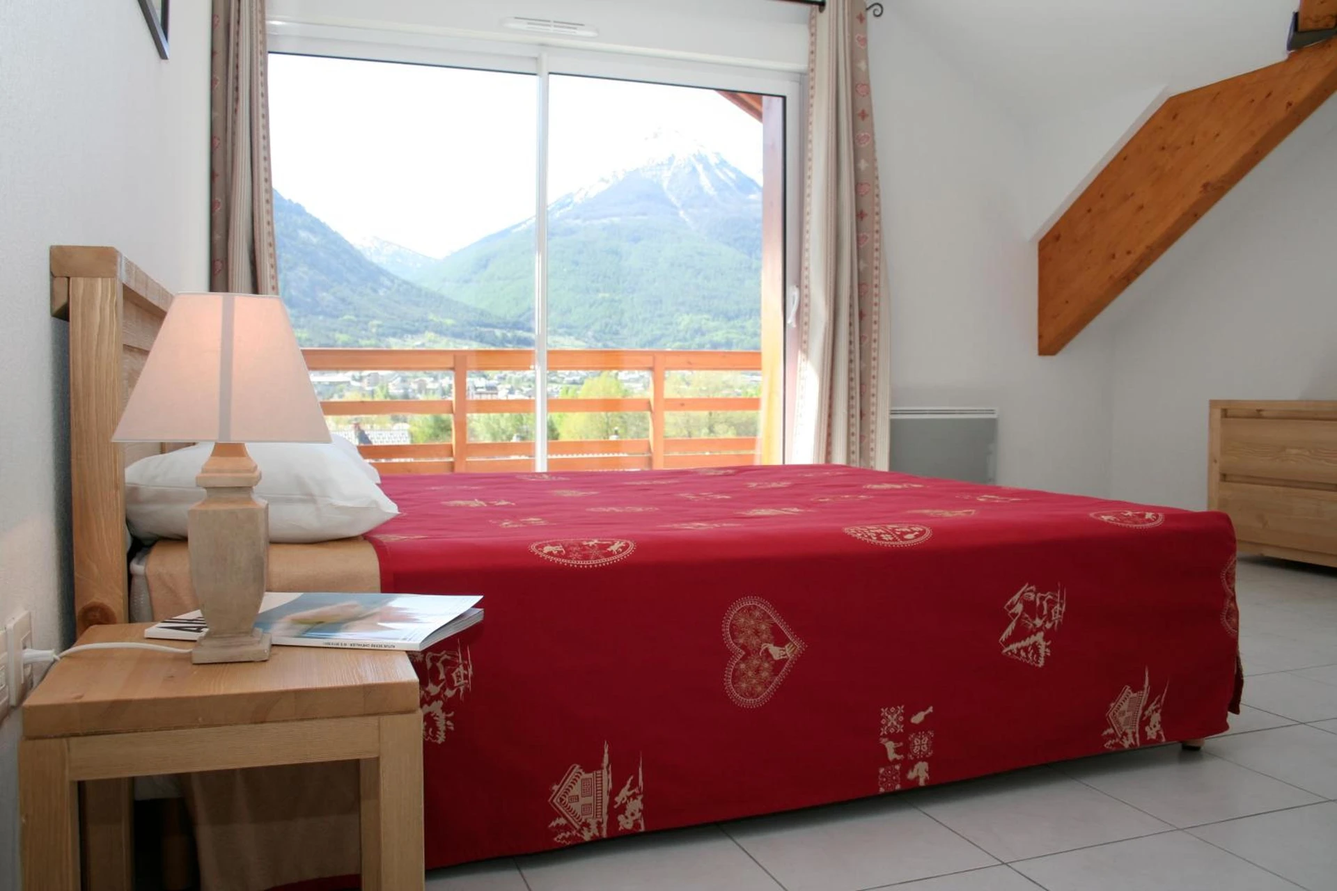 Chambre disponible pour un séminaire d'entreprise à Résidence Néméa L'Aigle Bleu - Briançon