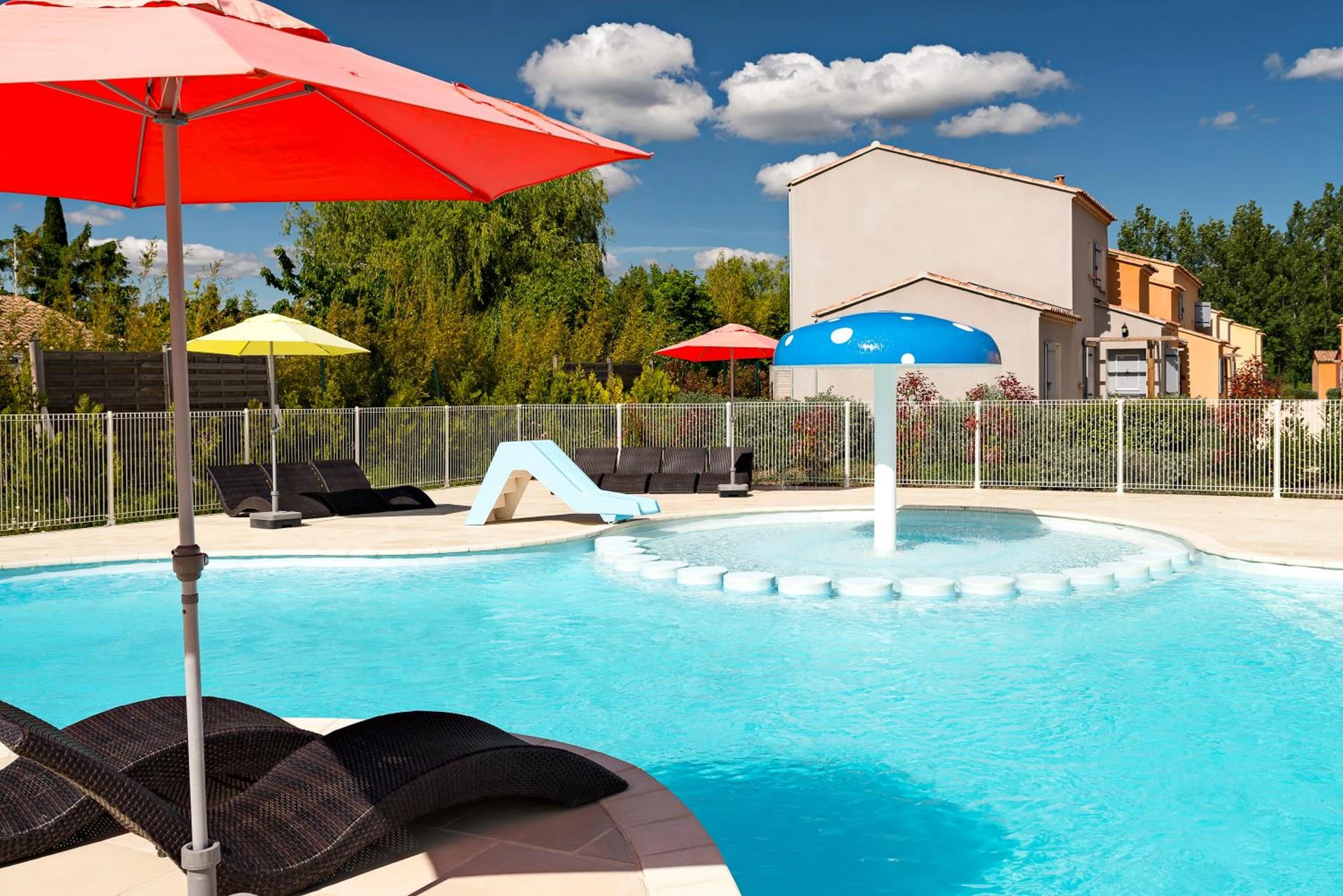 Organiser un séminaire d'entreprise : Lagrange Vacances L’Oustau de Sorgue à l-isle-sur-la-sorgue