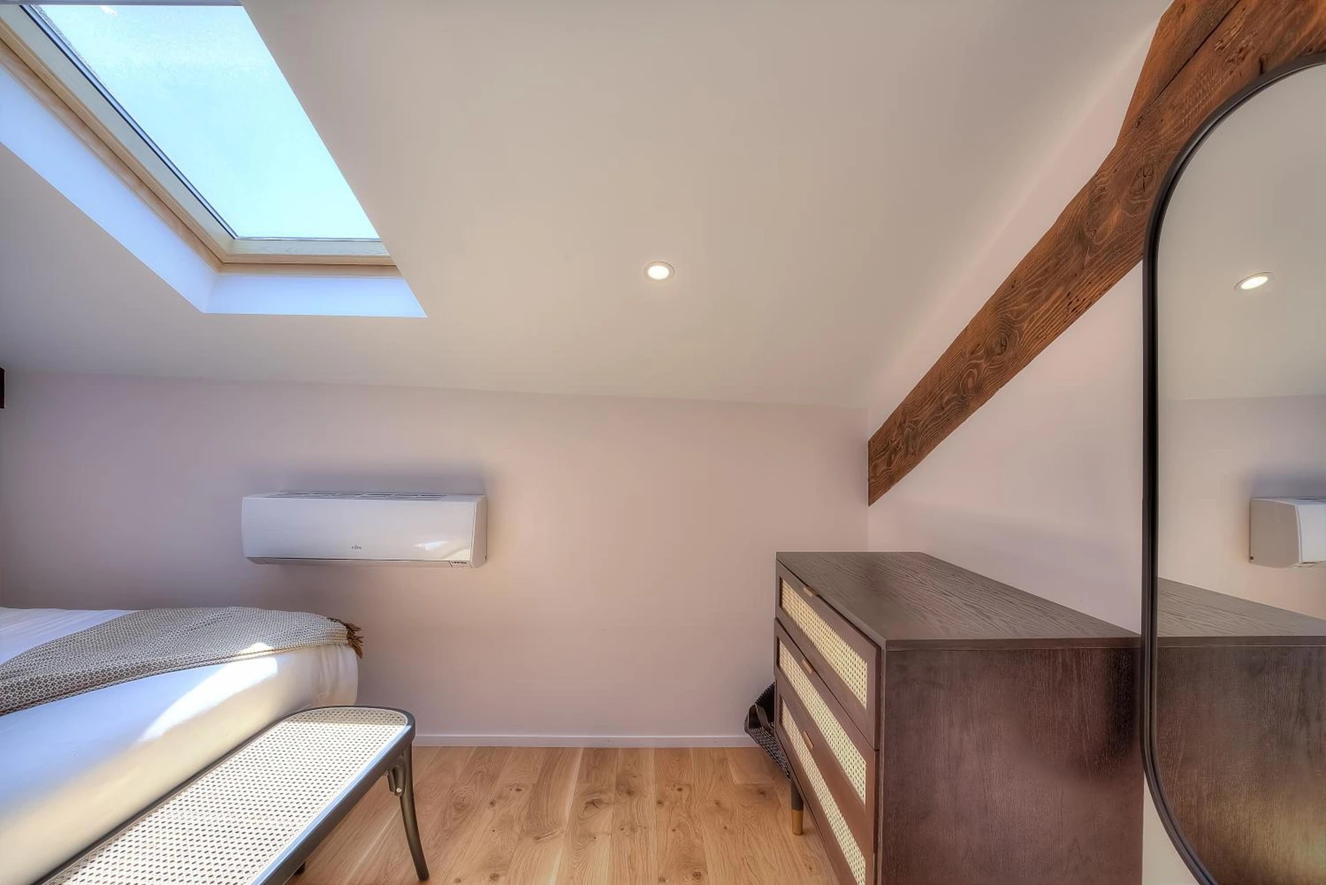 Chambre disponible pour un séminaire d'entreprise à Maison Lamartine - Nice - Nice