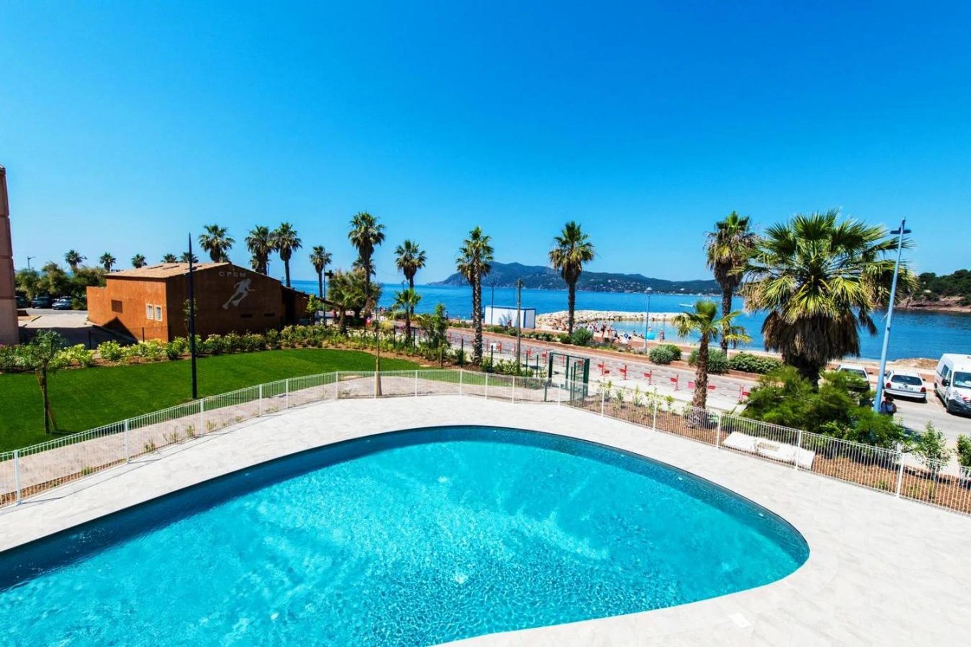 Salle de séminaire à Résidence Néméa Le Cap Azur - Organiser un événement professionnel à Saint-Mandrier-sur-Mer
