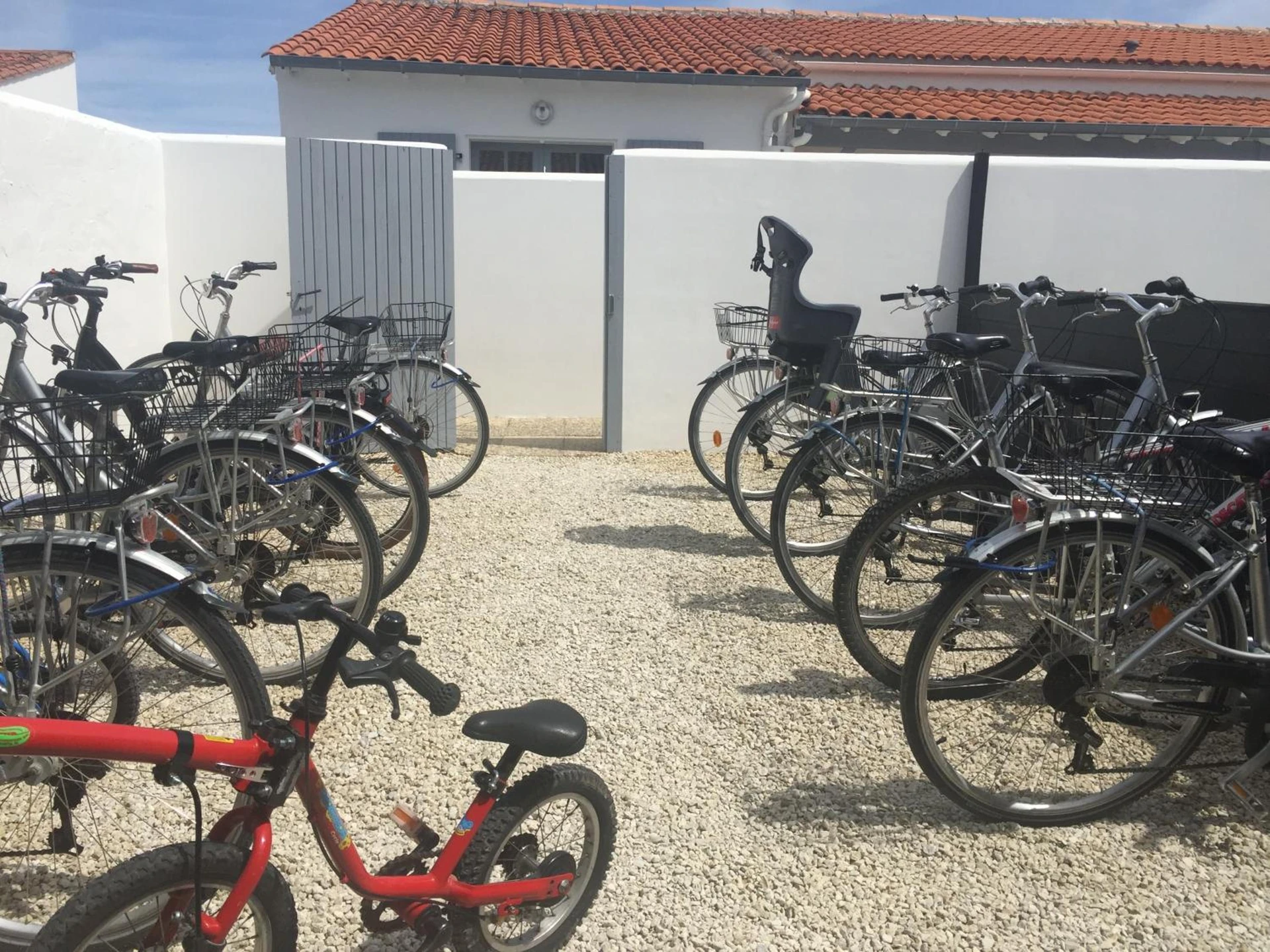 Ambiance de travail pour séminaire d'entreprise à le clos du phare bleu - La Flotte