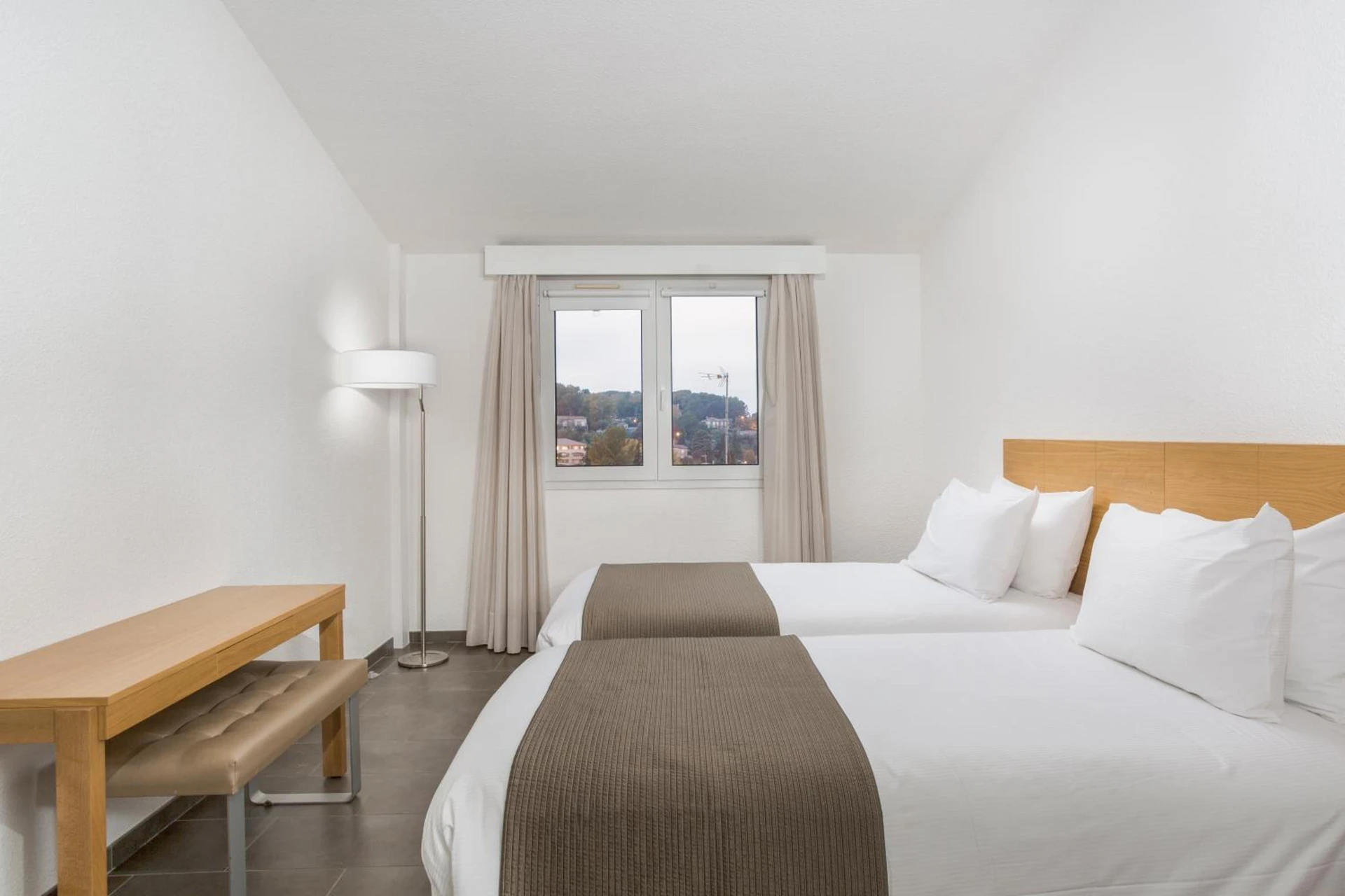 Magnifique chambre pour un séminaire d'entreprise à Le Club Mougins - Mougins