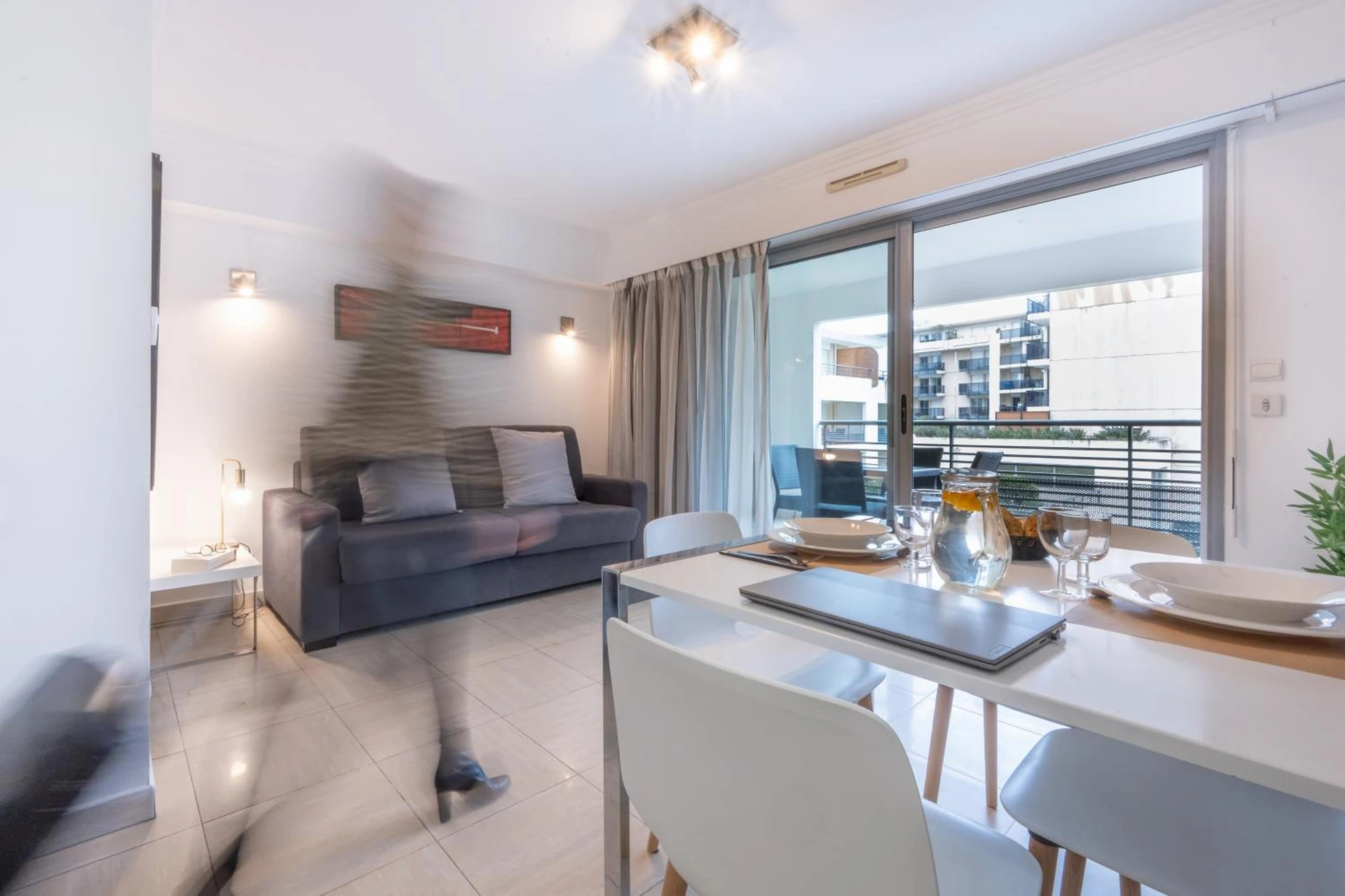 Organiser un séminaire d'entreprise : Nemea Appart Hotel Le Lido Cagnes sur Mer à cagnes-sur-mer