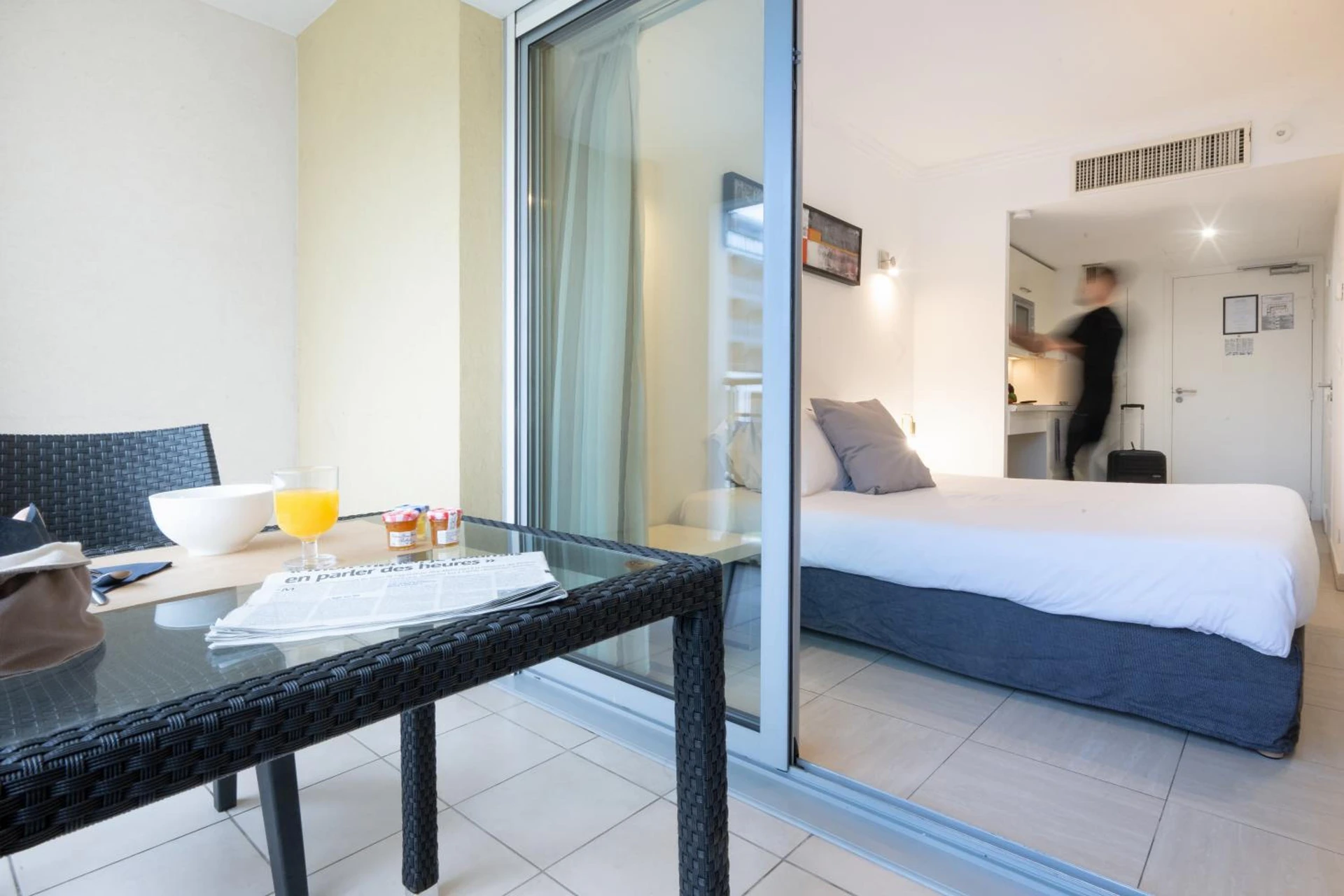 Chambre disponible pour un séminaire d'entreprise à Nemea Appart Hotel Le Lido Cagnes sur Mer - Cagnes-sur-Mer