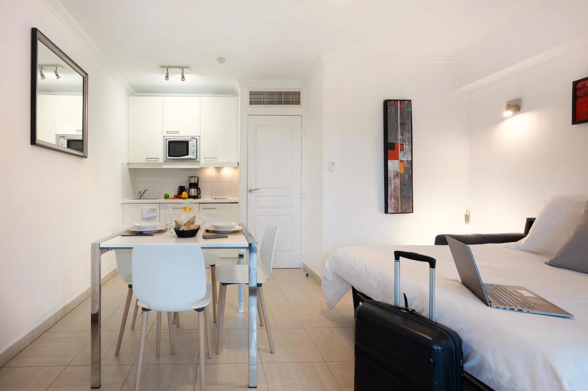 Magnifique chambre pour un séminaire d'entreprise à Nemea Appart Hotel Le Lido Cagnes sur Mer - Cagnes-sur-Mer