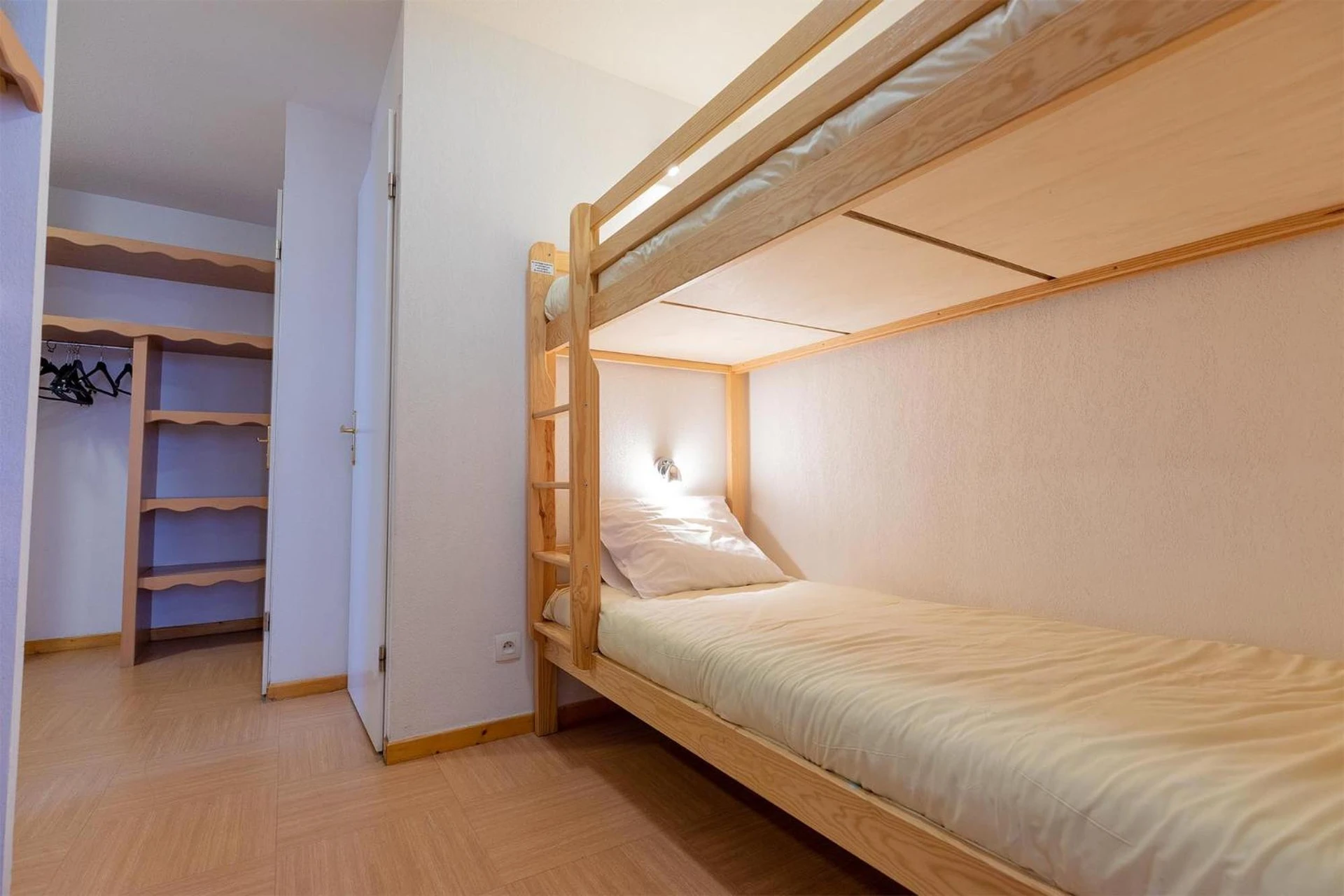 Chambre disponible pour un séminaire d'entreprise à Madame Vacances Résidence Le Parc Des Airelles - Les Orres