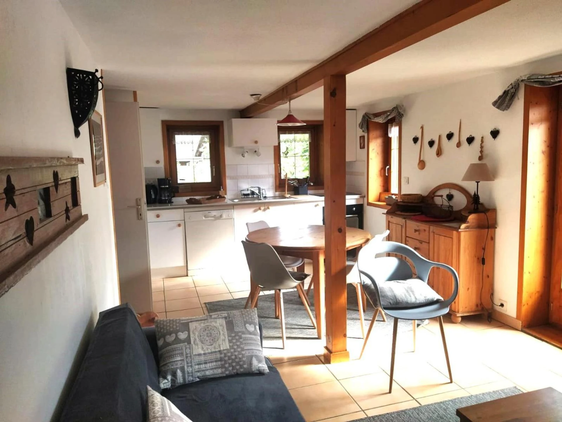 Organiser un séminaire d'entreprise : "CHALET LES ARAVIS" chalet et Appartements à le-grand-bornand