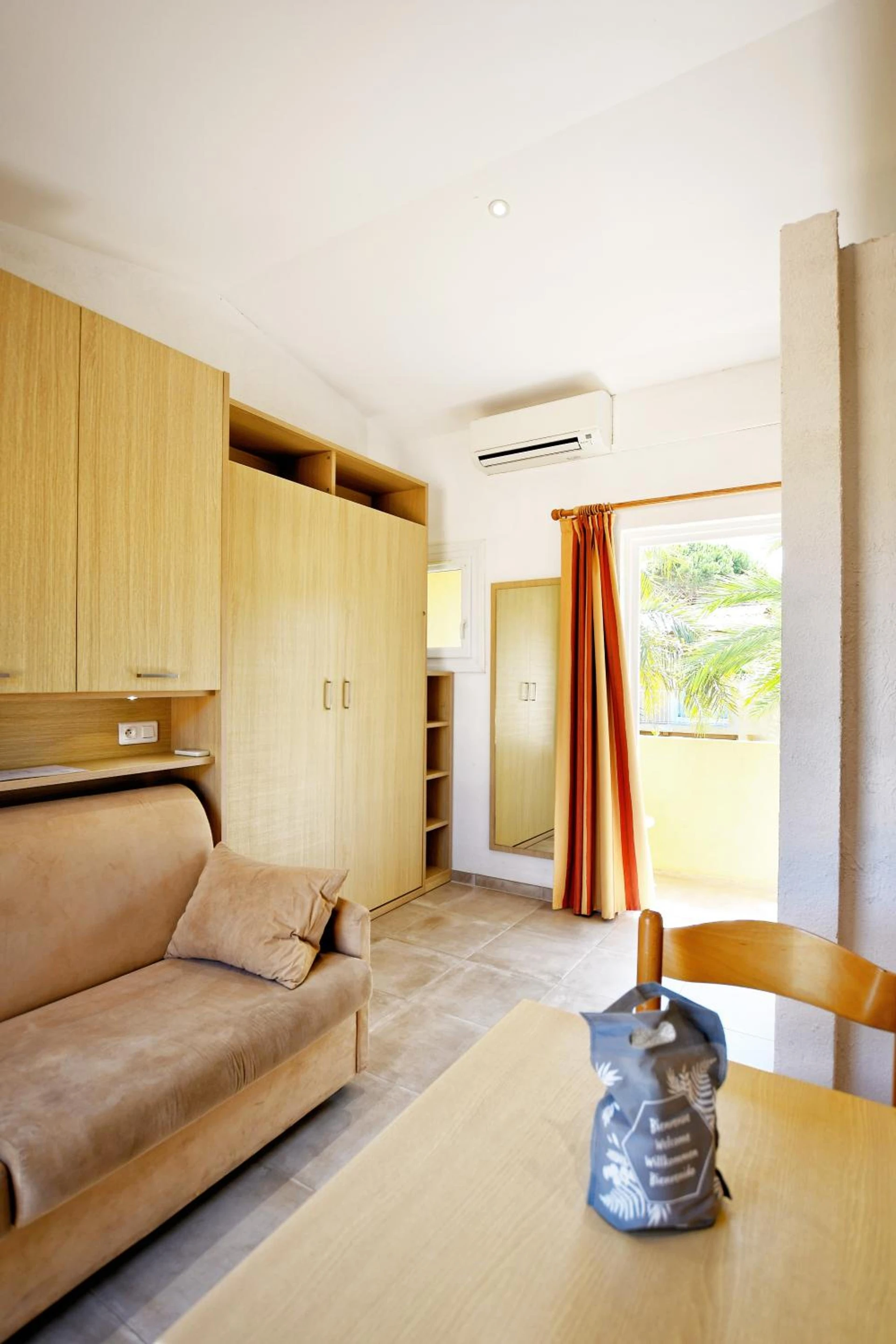 Magnifique chambre pour un séminaire d'entreprise à Résidence Les Castors - Calvi