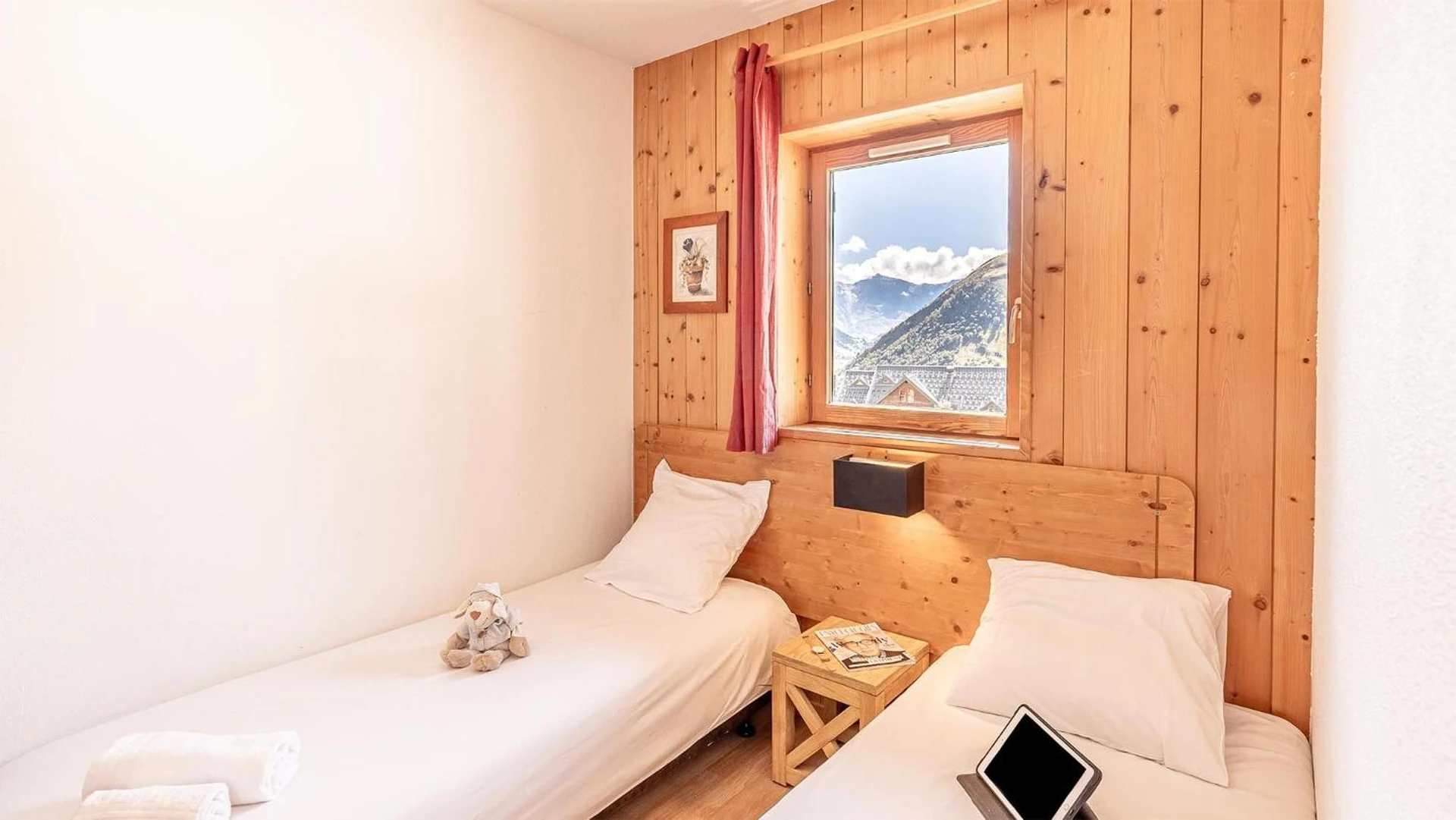 Chambre disponible pour un séminaire d'entreprise à Madame Vacances Residence Les Fermes de Saint Sorlin - Saint-Sorlin-d'Arves