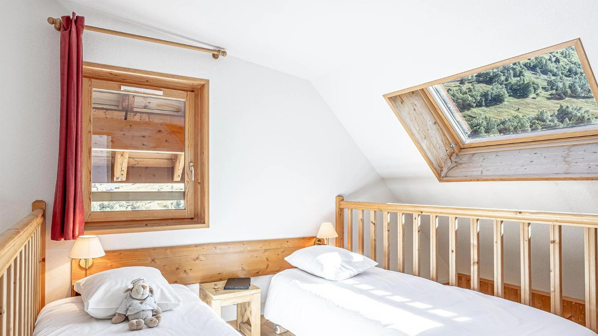 Magnifique chambre pour un séminaire d'entreprise à Madame Vacances Residence Les Fermes de Saint Sorlin - Saint-Sorlin-d'Arves