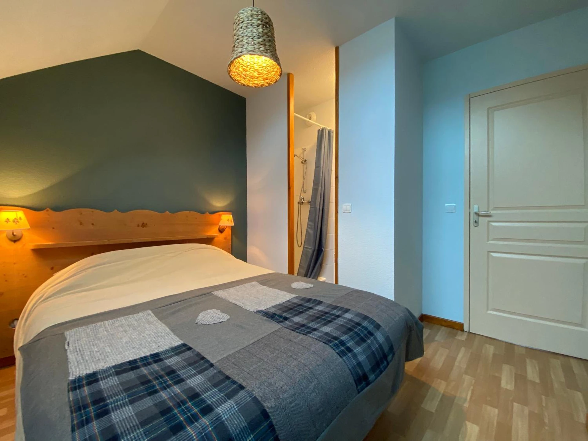 Chambre disponible pour un séminaire d'entreprise à Les Granges d’Arvieux - Queyras - Appart 3ch./6p. - Arvieux