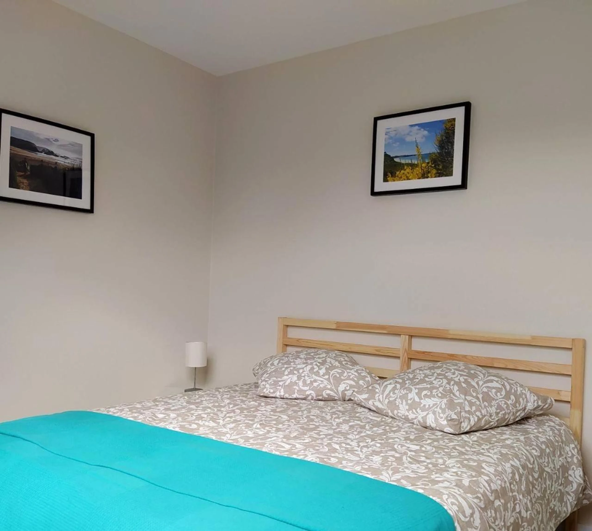 Chambre disponible pour un séminaire d'entreprise à Les Maisons de Kerdavid'île - votre résidence de vacances à Belle ile en mer - Locmaria
