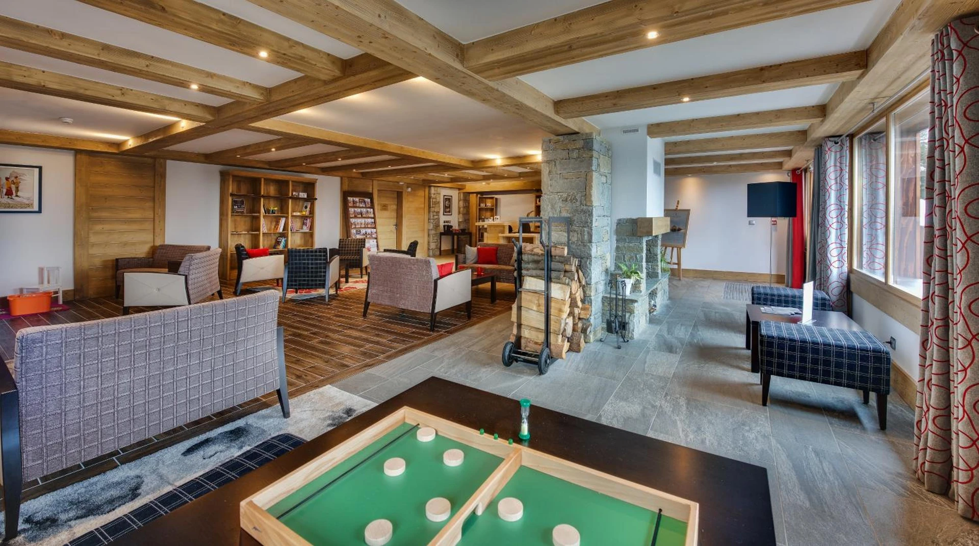 Ambiance de travail pour séminaire d'entreprise à CGH Résidences & Spas Chalet Les Marmottons - La Rosière