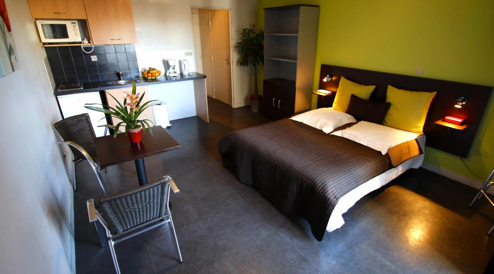 Chambre disponible pour un séminaire d'entreprise à Appart'hotel Les Palatines - Saint-Étienne