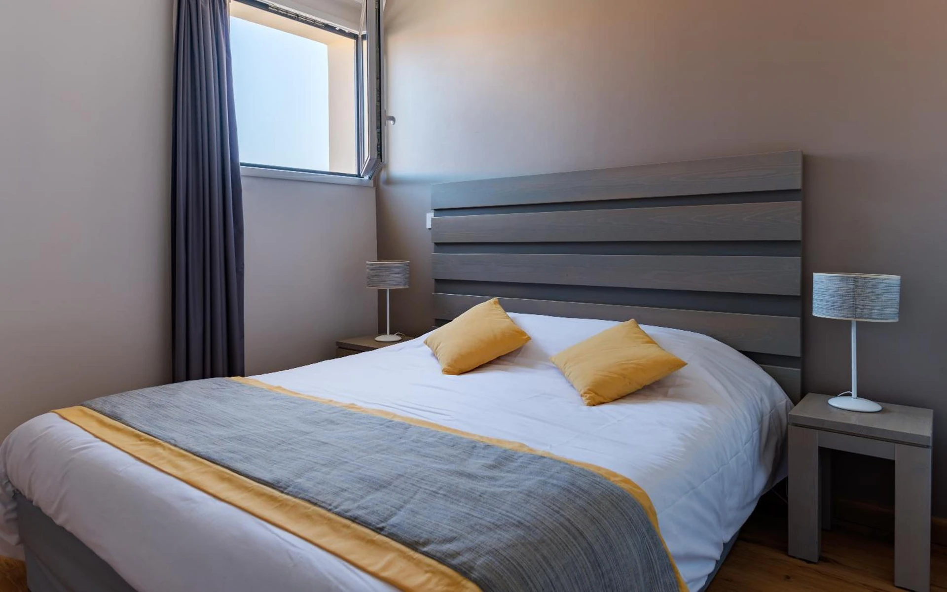 Chambre disponible pour un séminaire d'entreprise à Lagrange Vacances Les Patios Eugénie - Biarritz