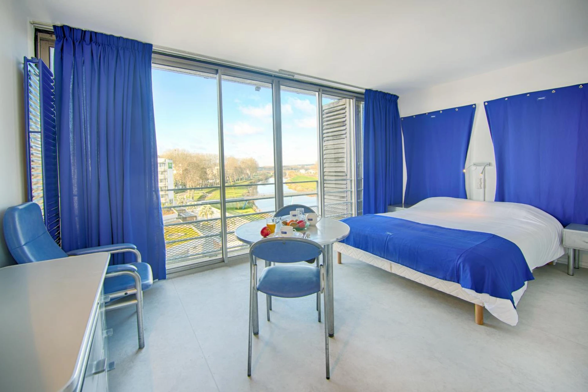 Magnifique chambre pour un séminaire d'entreprise à Les Thermes - Dax