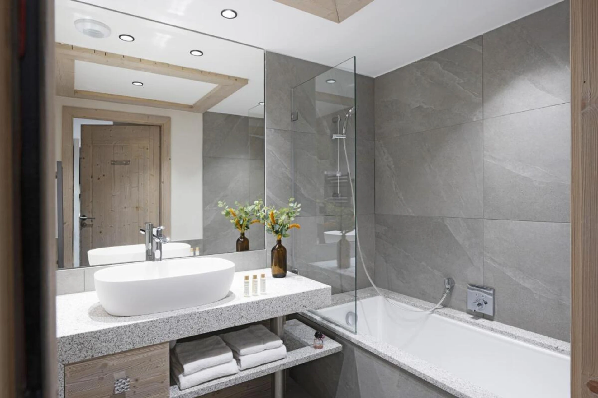 Lieu convivial pour un séminaire d'entreprise à MGM Hôtels & Résidences - Résidence Chalets de Joy - Le Grand-Bornand - En savoir plus 