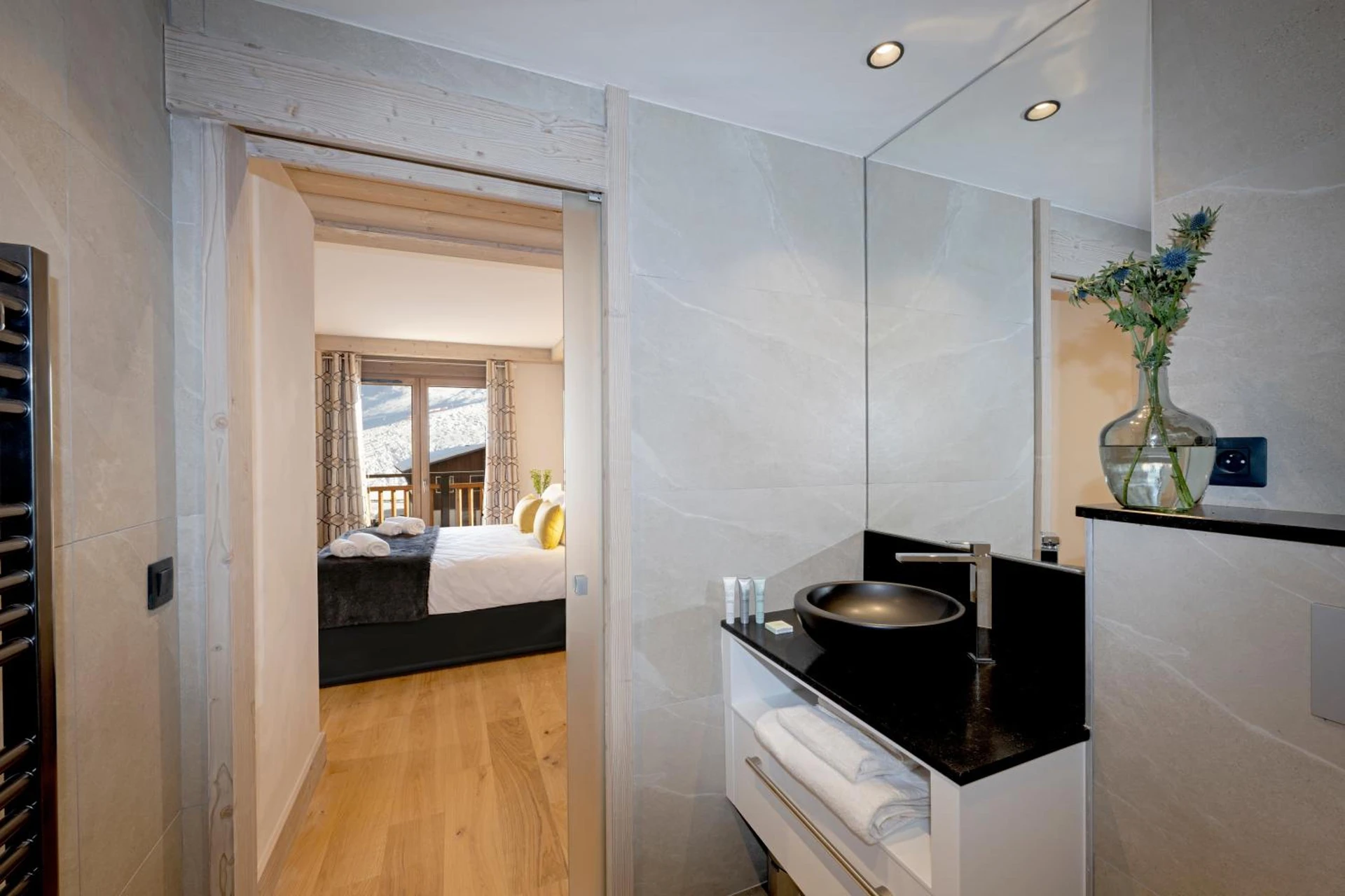 Magnifique chambre pour un séminaire d'entreprise à MGM Hôtels & Résidences - Résidence Le Roc Des Tours - Le Grand-Bornand