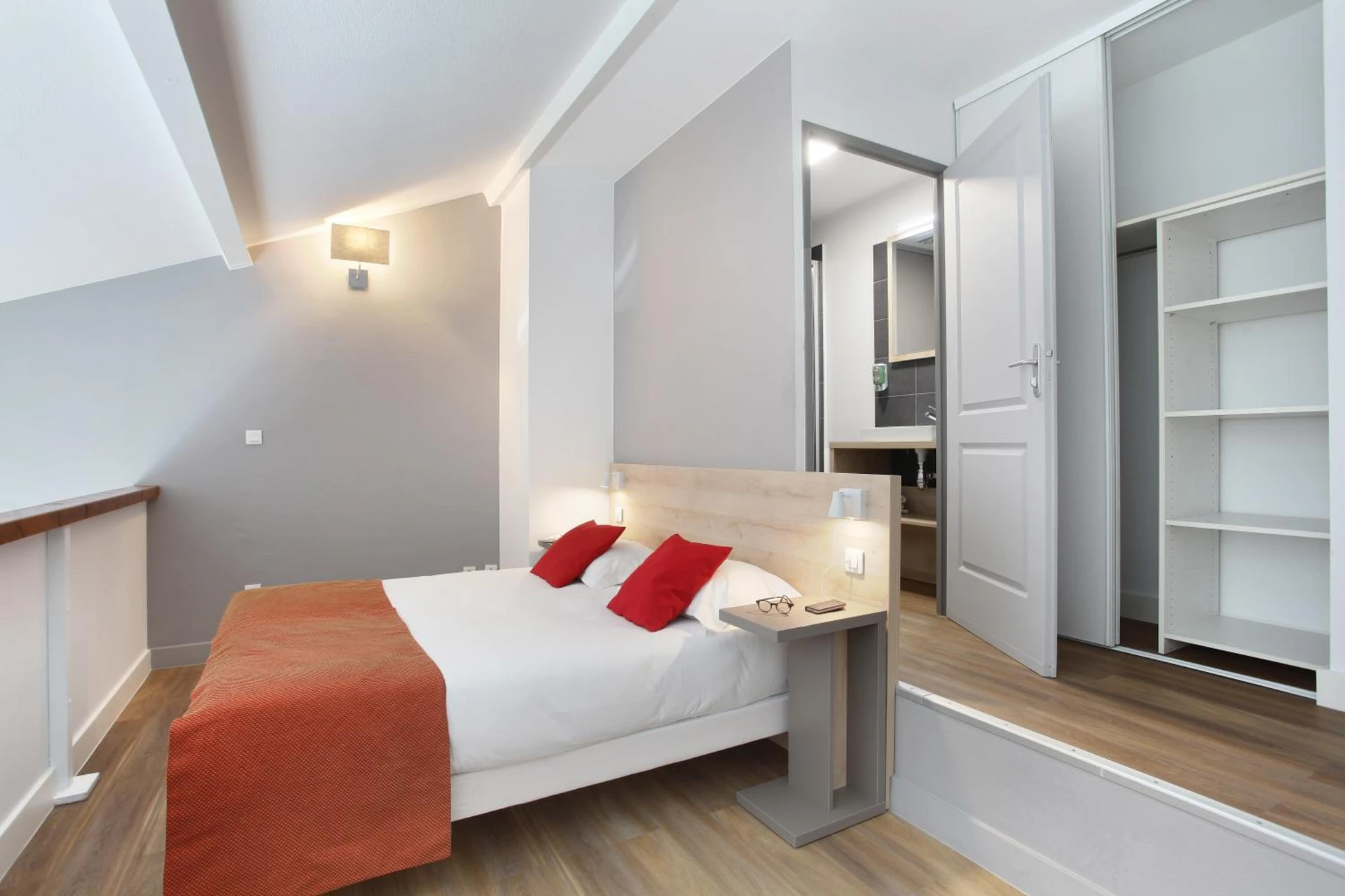 Magnifique chambre pour un séminaire d'entreprise à Odalys City Aix en Provence Le Clos de la Chartreuse - Aix-en-Provence