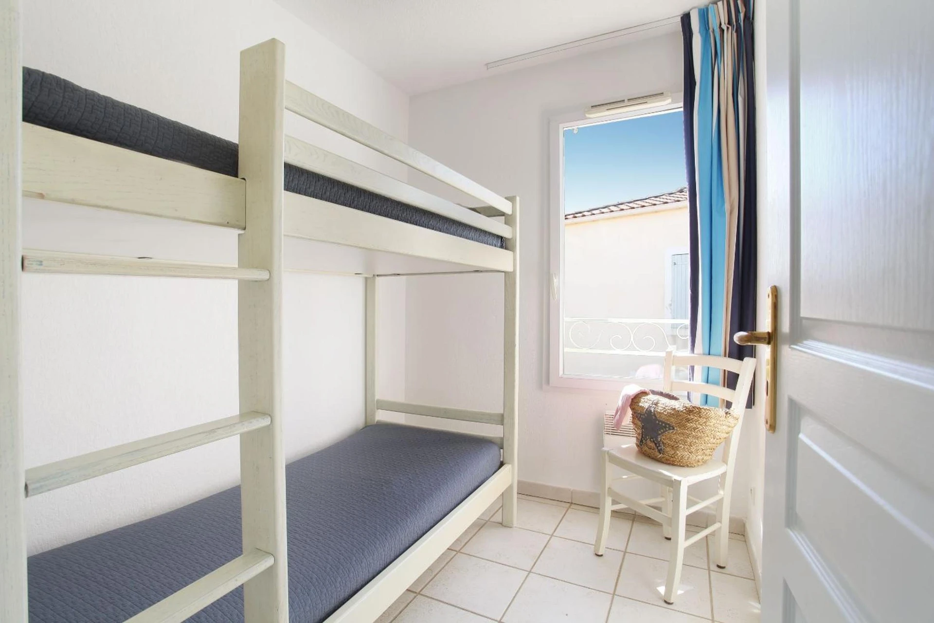 Chambre disponible pour un séminaire d'entreprise à Résidence Odalys Domaine des Eucalyptus - Saint-Aygulf