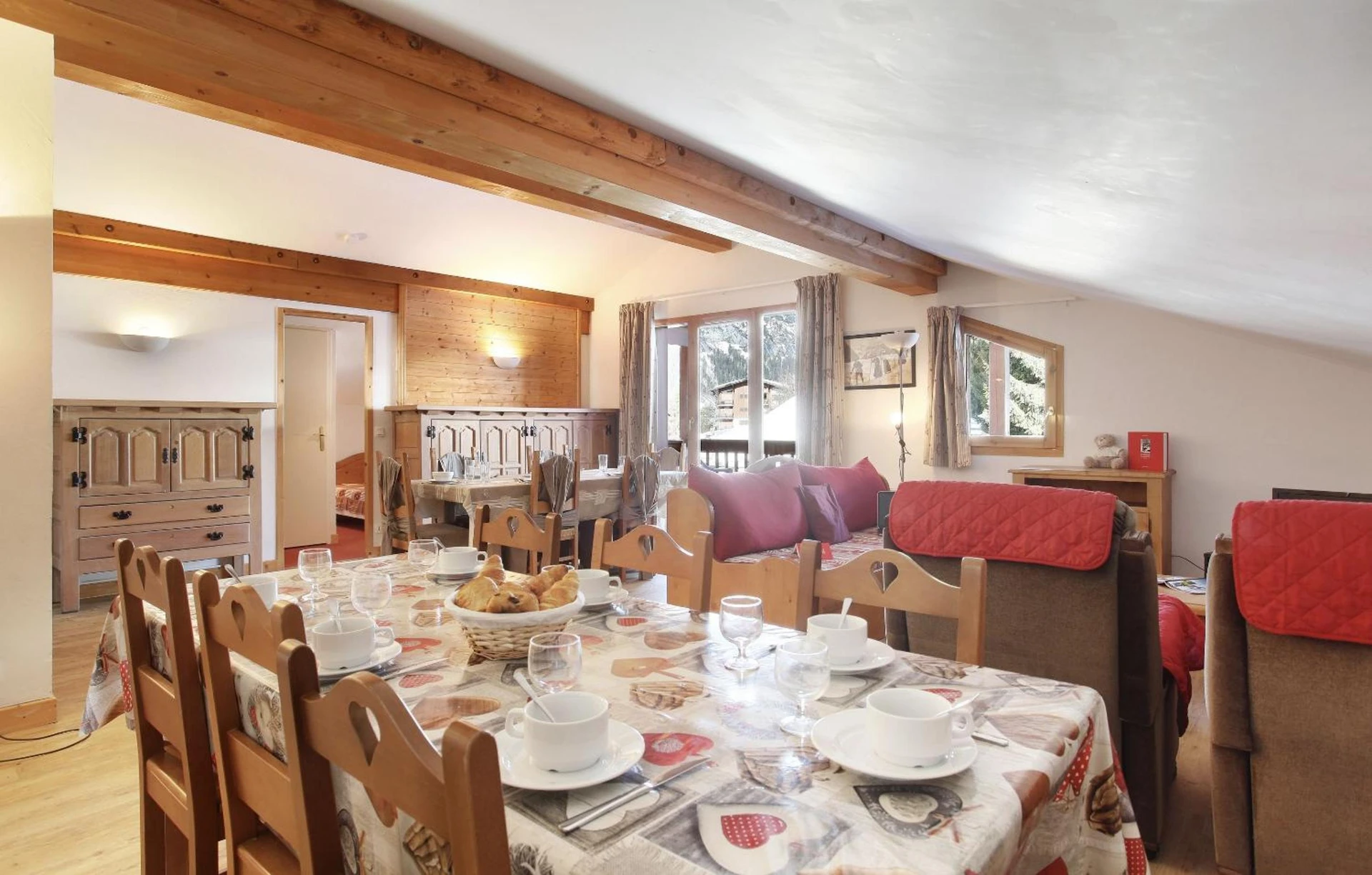 Lieu convivial pour un séminaire d'entreprise à Résidence Odalys Les Belles Roches - Notre-Dame-de-Bellecombe - En savoir plus 