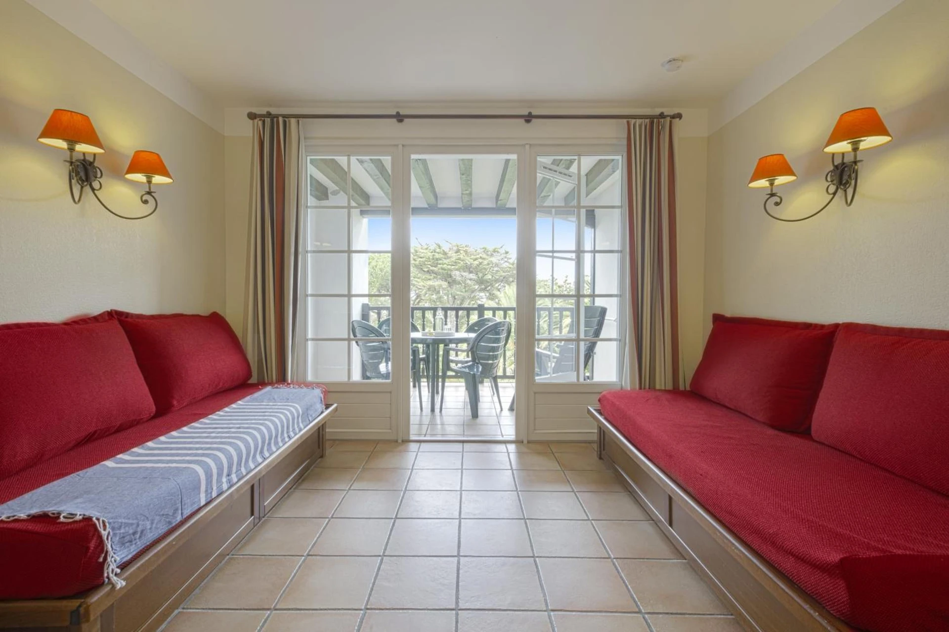 Chambre disponible pour un séminaire d'entreprise à Résidence Pierre & Vacances La Villa Maldagora - Ciboure