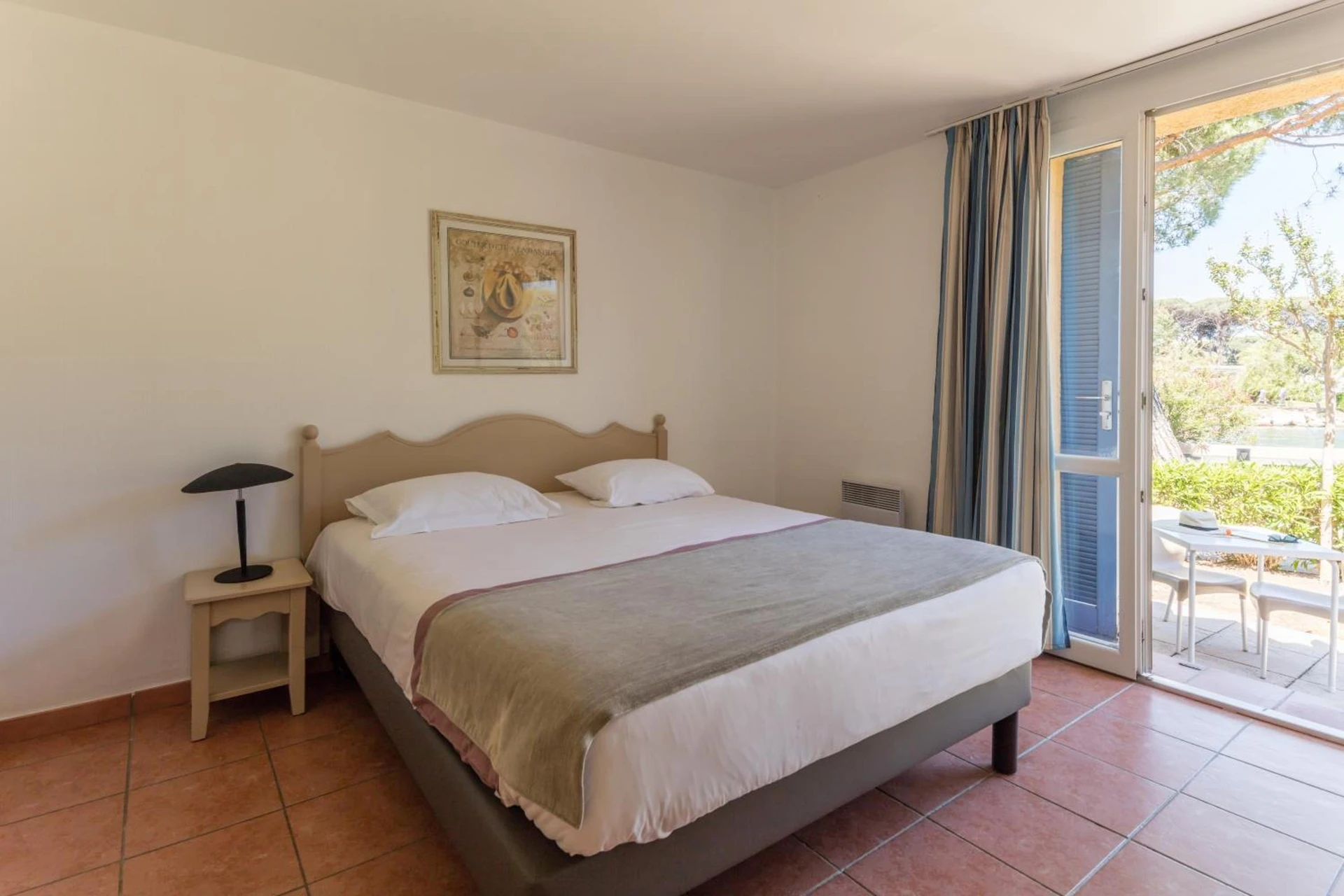 Chambre disponible pour un séminaire d'entreprise à Résidence Pierre & Vacances Les Rives de Cannes Mandelieu - Mandelieu-la-Napoule