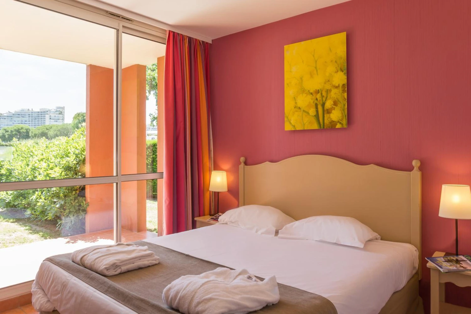 Magnifique chambre pour un séminaire d'entreprise à Résidence Pierre & Vacances Les Rives de Cannes Mandelieu - Mandelieu-la-Napoule