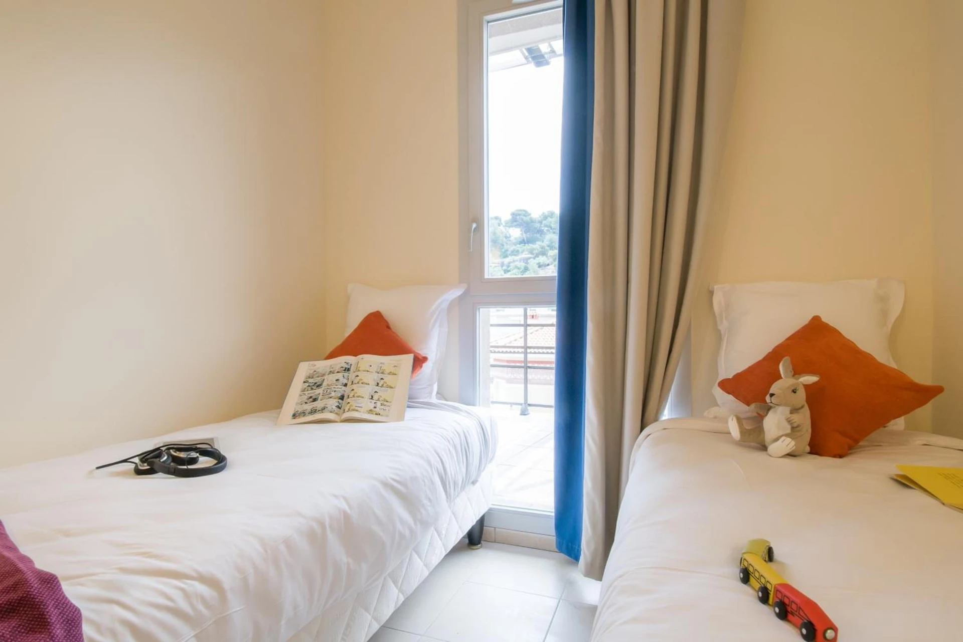 Chambre disponible pour un séminaire d'entreprise à Résidence Pierre & Vacances Premium Julia Augusta - Roquebrune-Cap-Martin
