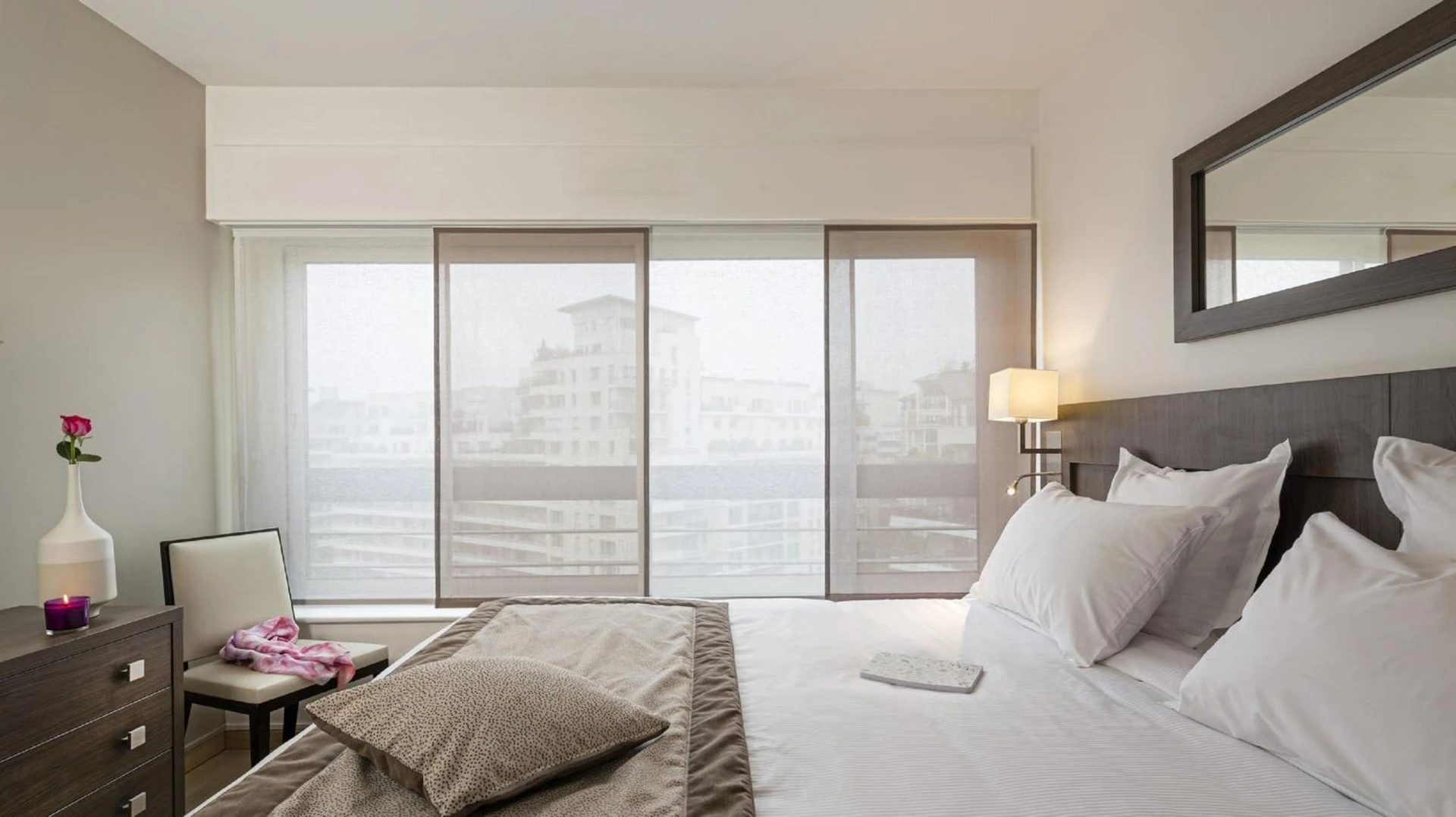 Chambre disponible pour un séminaire d'entreprise à Residhome Courbevoie La Défense - Courbevoie