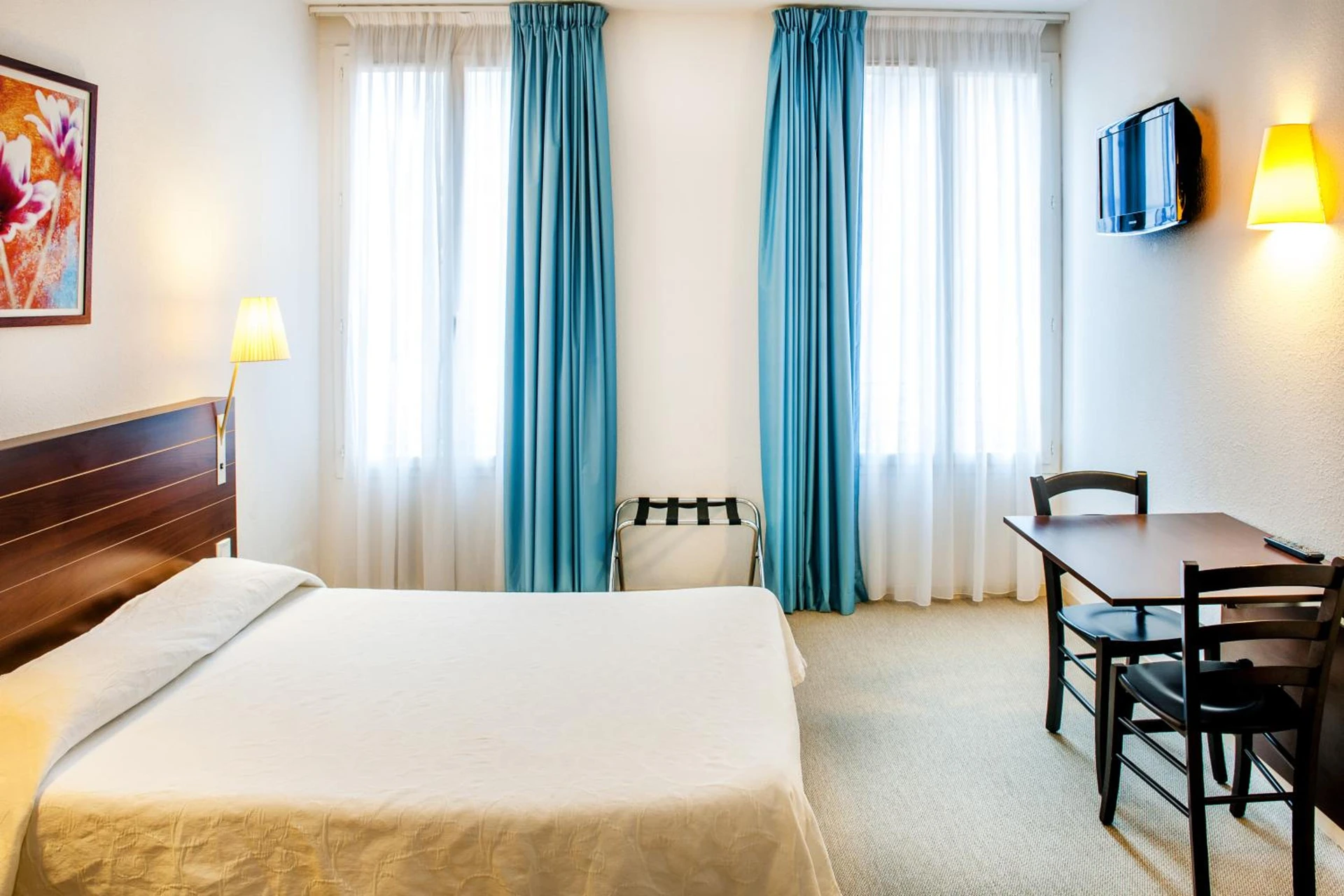 Chambre disponible pour un séminaire d'entreprise à Appart'hôtel Saint Jean - Lourdes