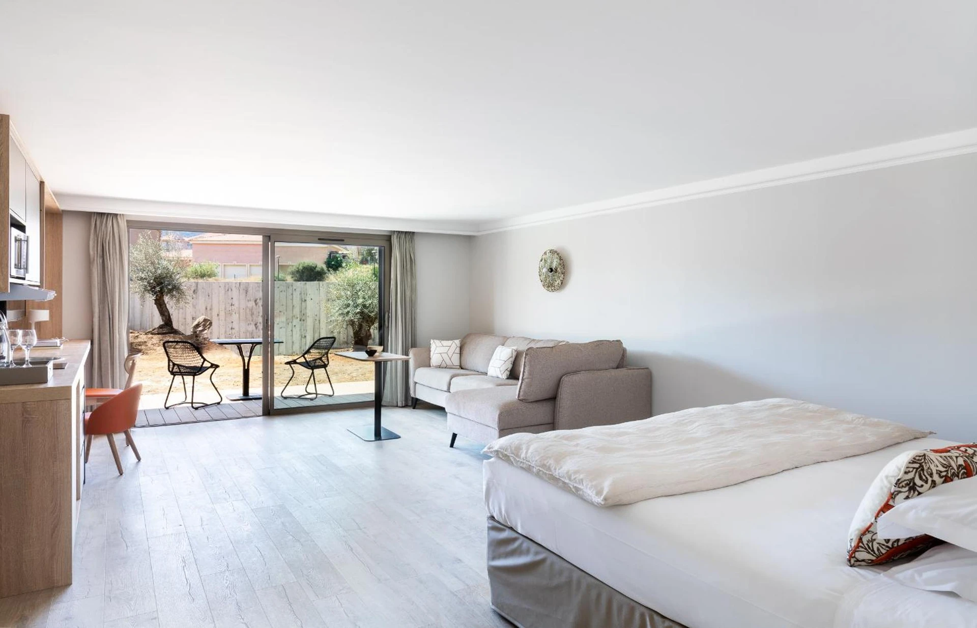 Chambre disponible pour un séminaire d'entreprise à RESIDENCE SANTA MARIA - LʼÎle-Rousse