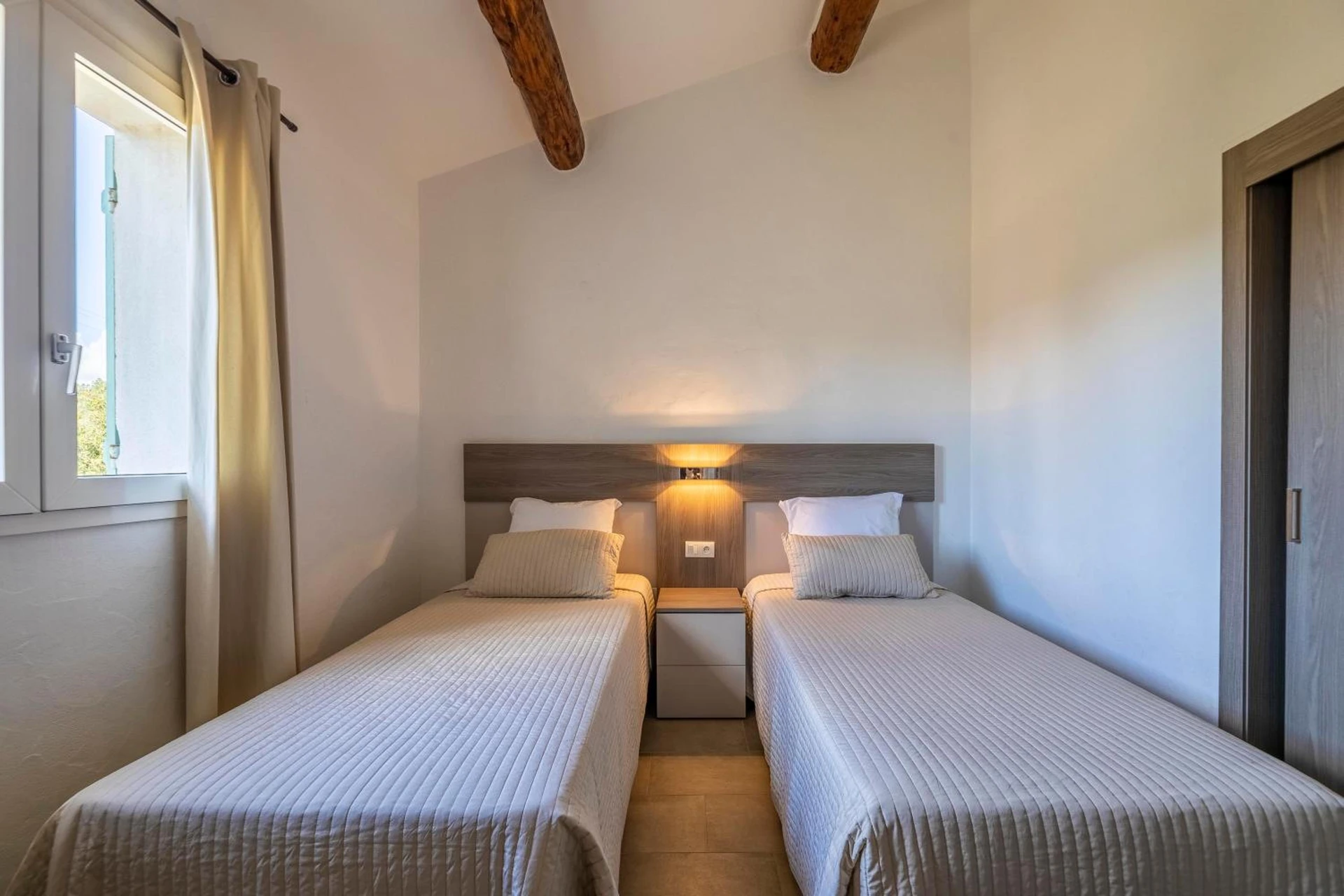 Chambre disponible pour un séminaire d'entreprise à Résidence Santa Monica - Bonifacio