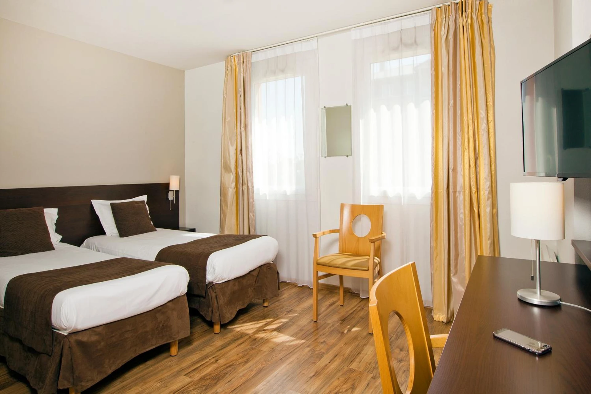 Chambre disponible pour un séminaire d'entreprise à Séjours & Affaires Caen Le Clos Beaumois - Caen