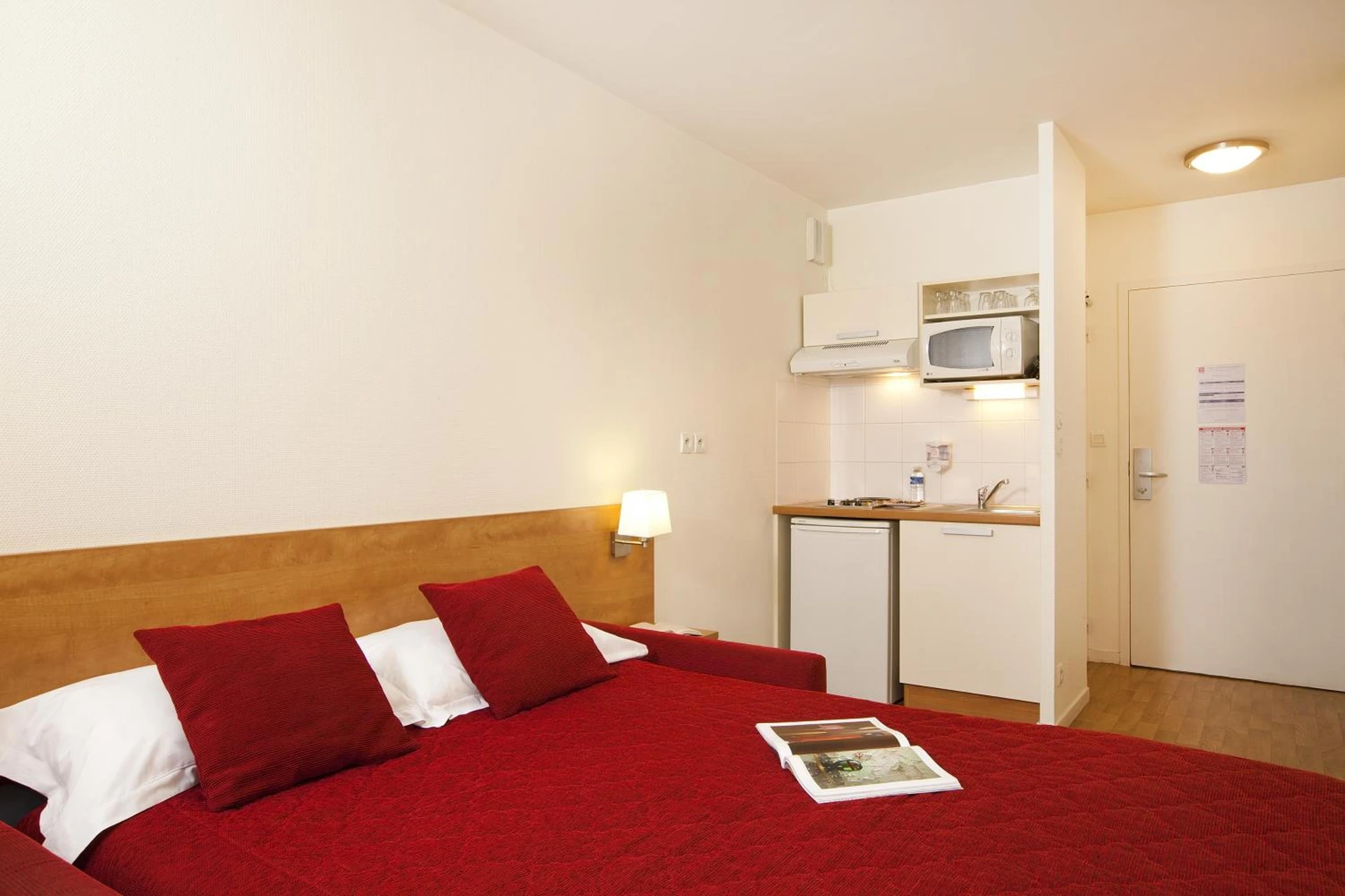 Chambre disponible pour un séminaire d'entreprise à Séjours & Affaires Rennes Villa Camilla - Rennes