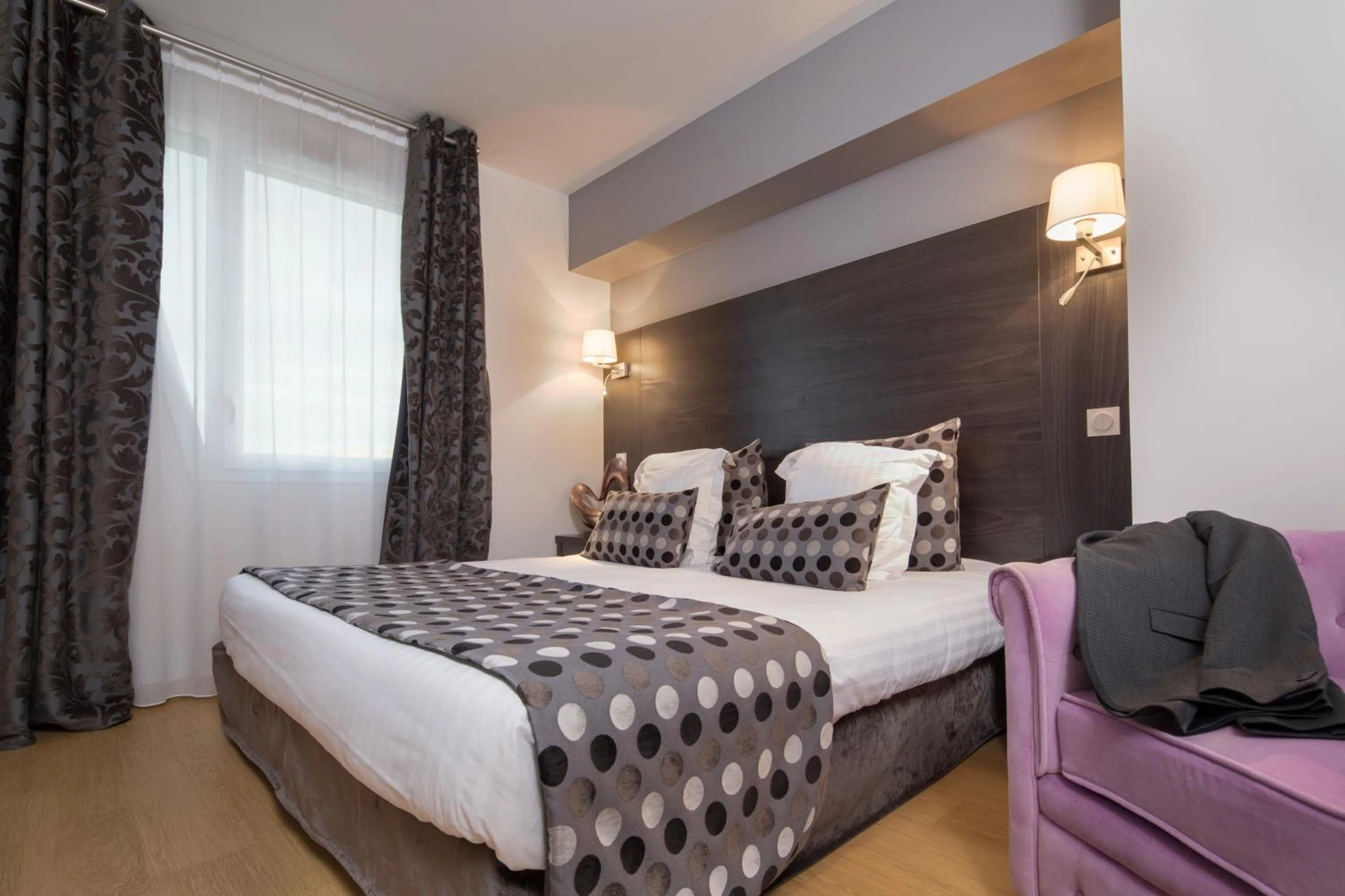 Chambre disponible pour un séminaire d'entreprise à Seven Urban Suites Nantes Centre - Nantes
