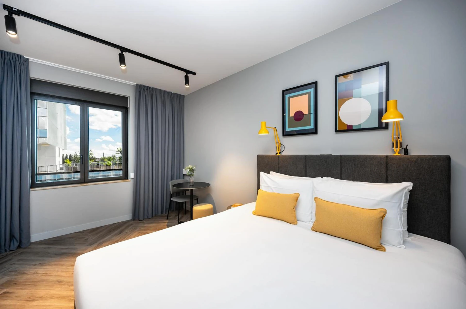 Chambre disponible pour un séminaire d'entreprise à Staycity Aparthotels Paris La Defense - Courbevoie