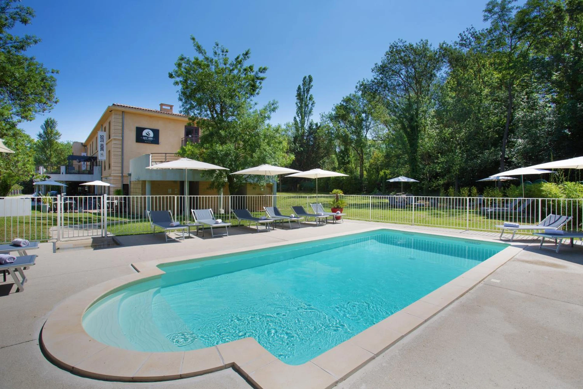 Chambre à Suite Home Aix en Provence Sud TGV - Organiser un séminaire d'entreprise à Bouc-Bel-Air