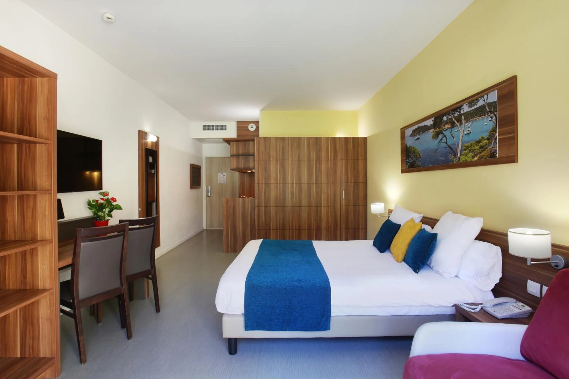 Chambre disponible pour un séminaire d'entreprise à Suite Home Aix en Provence Sud TGV - Bouc-Bel-Air