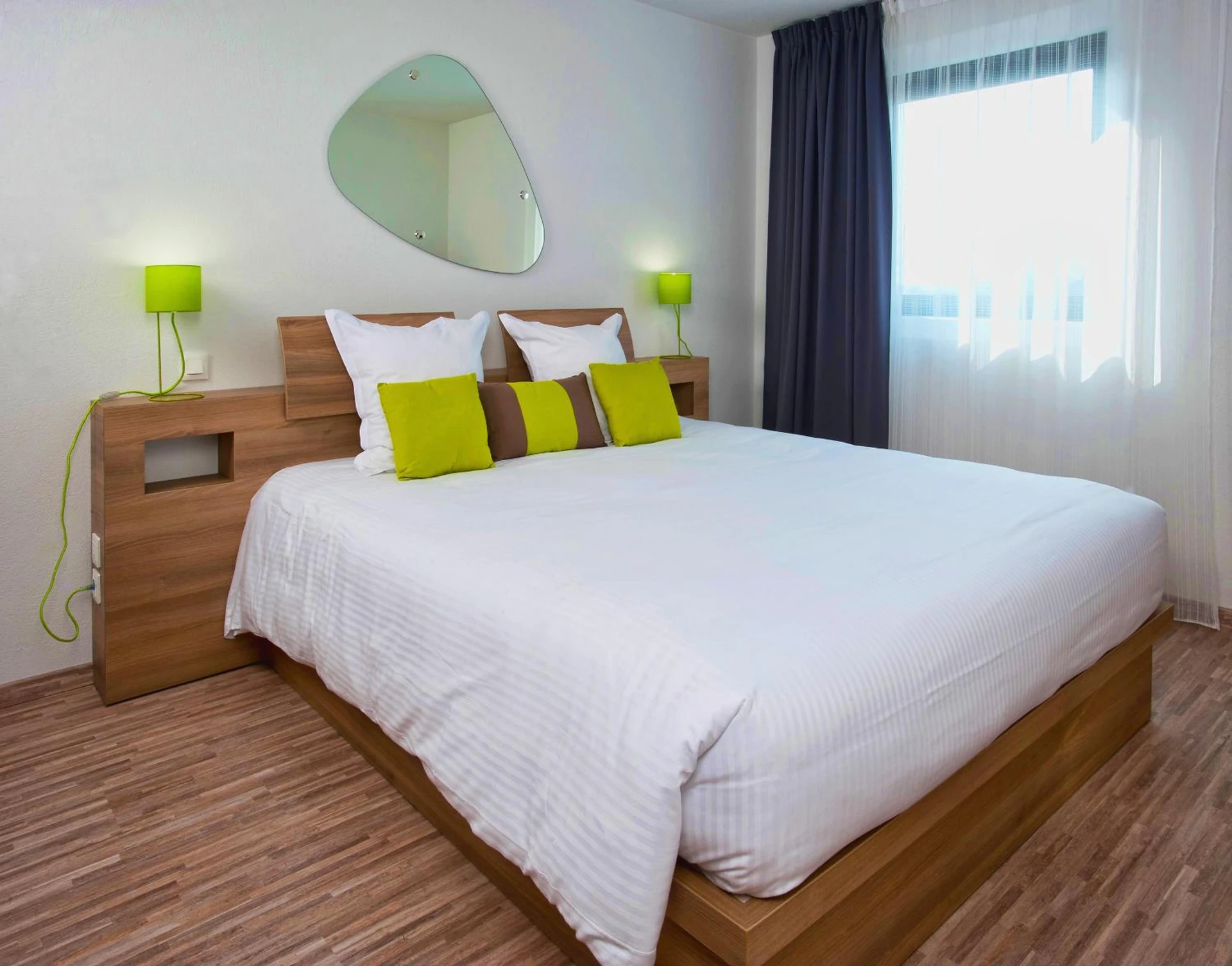 Chambre à Ténéo Apparthotel Bordeaux Mérignac - Aéroport - Organiser un séminaire d'entreprise à Mérignac
