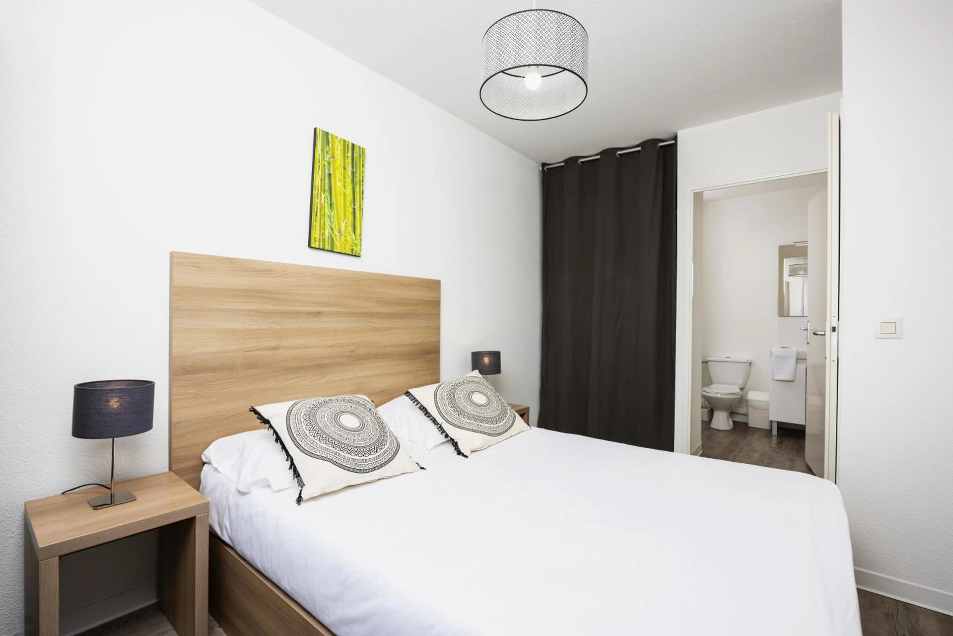 Chambre disponible pour un séminaire d'entreprise à Ténéo Apparthotel Talence - Centre - Talence