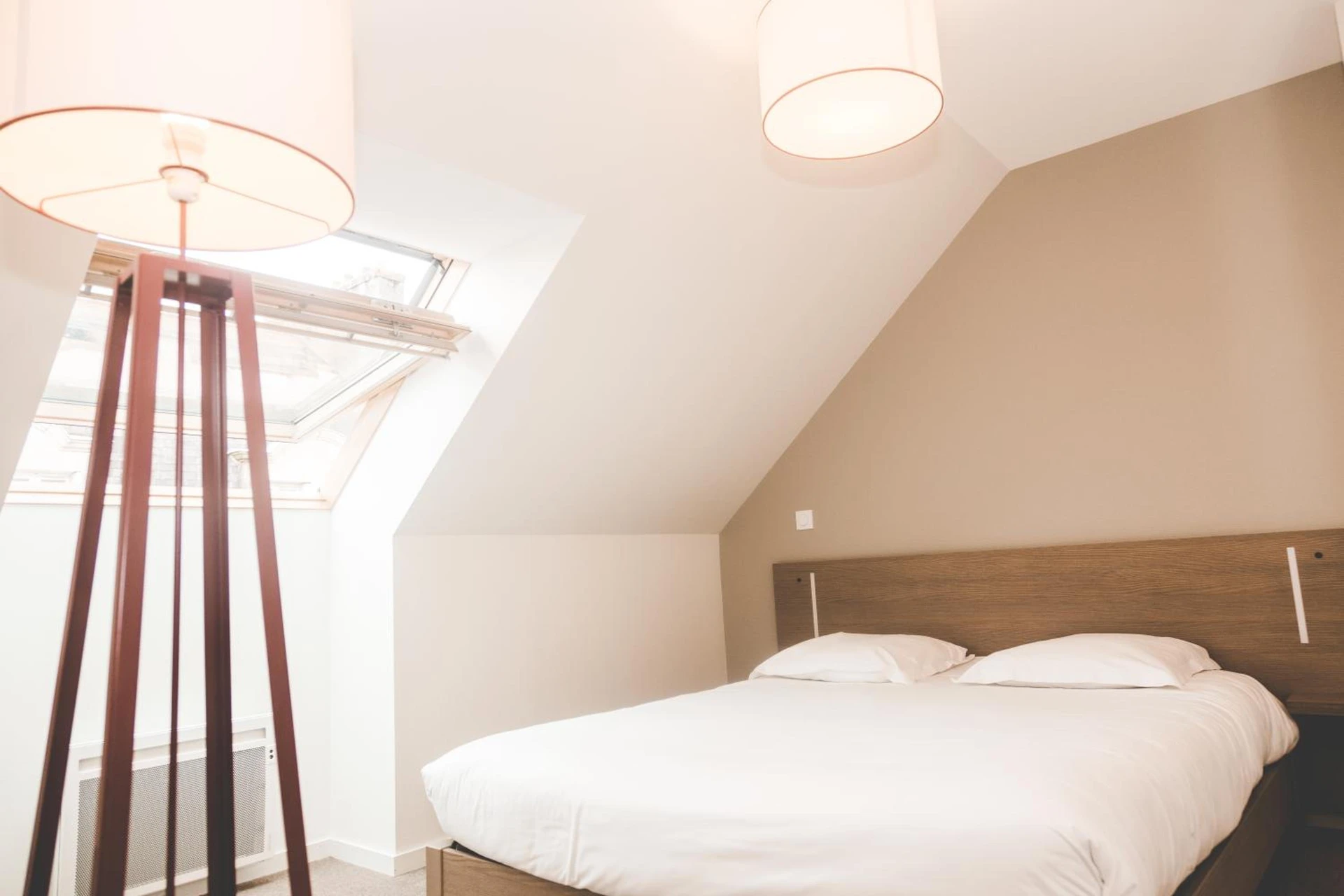 Chambre disponible pour un séminaire d'entreprise à Terres de France - Appart'Hotel Quimper Bretagne - Quimper