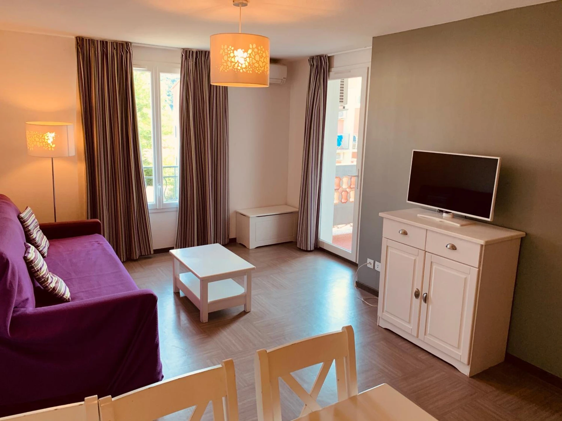 Chambre disponible pour un séminaire d'entreprise à Terres de France - Résidence Côté Provence - Gréoux-les-Bains
