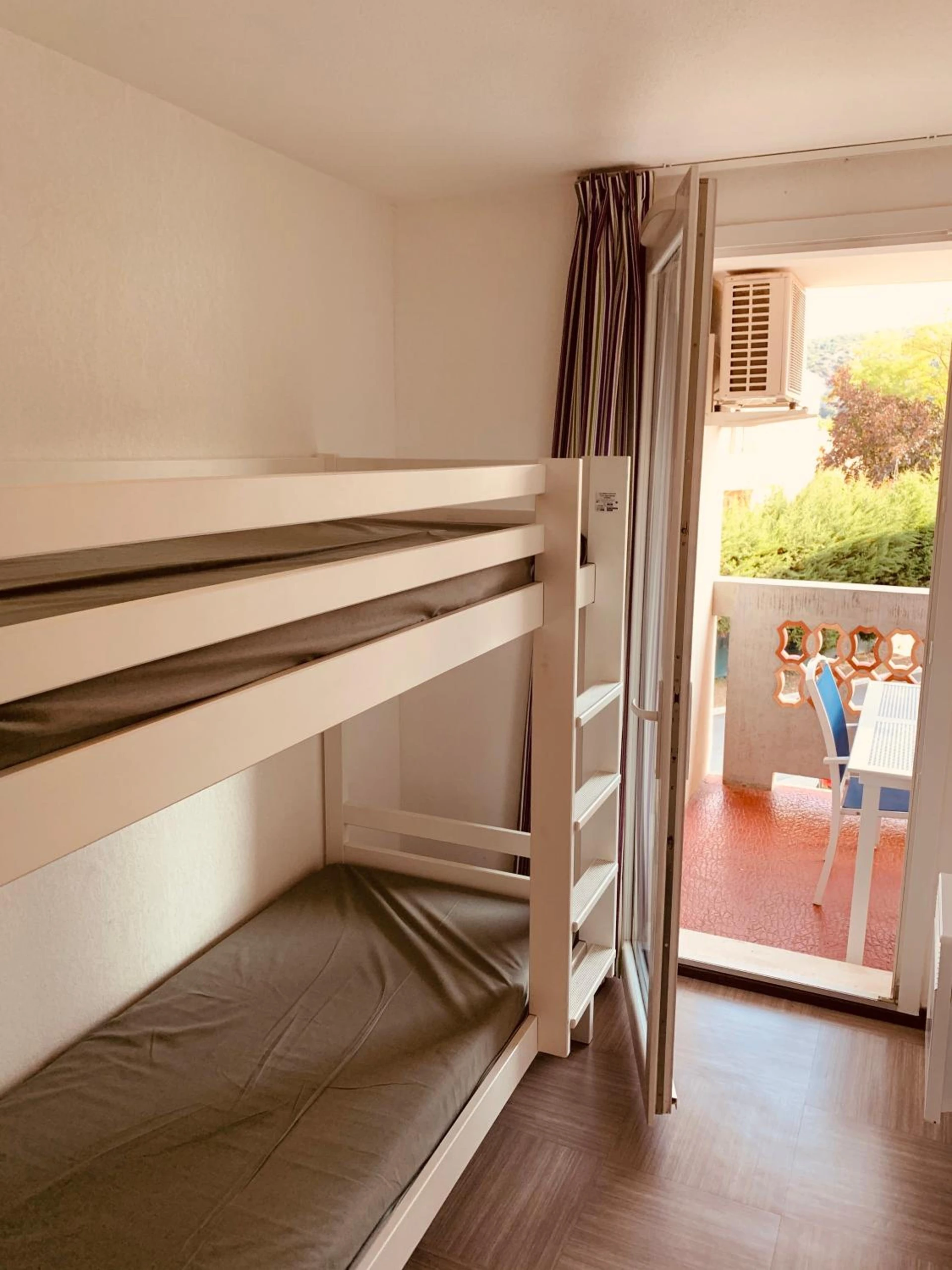 Magnifique chambre pour un séminaire d'entreprise à Terres de France - Résidence Côté Provence - Gréoux-les-Bains