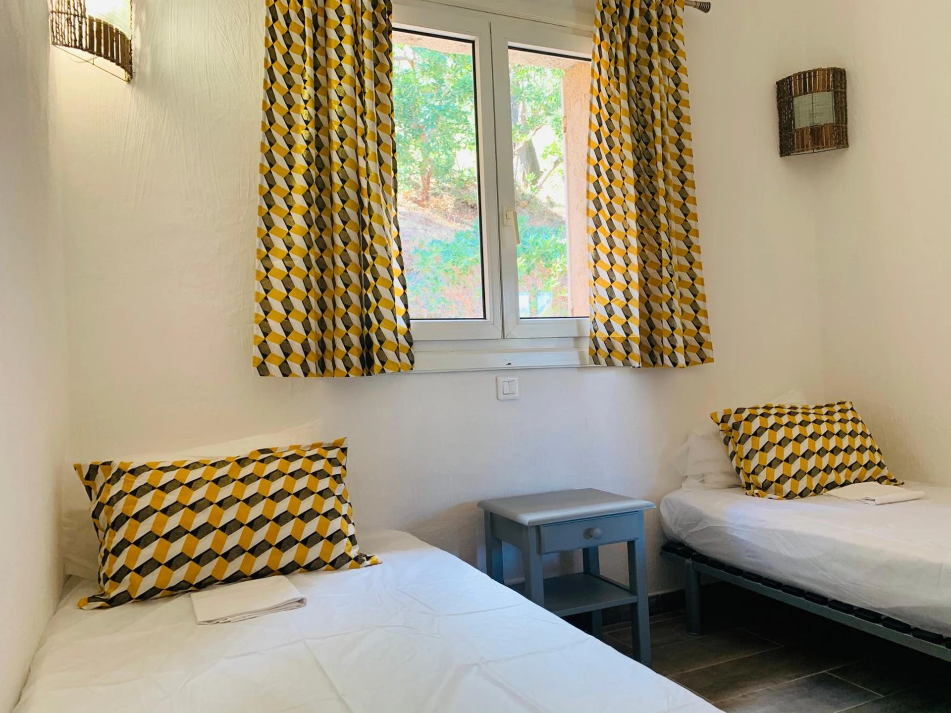Chambre disponible pour un séminaire d'entreprise à Résidence U Pirellu - Porto-Vecchio