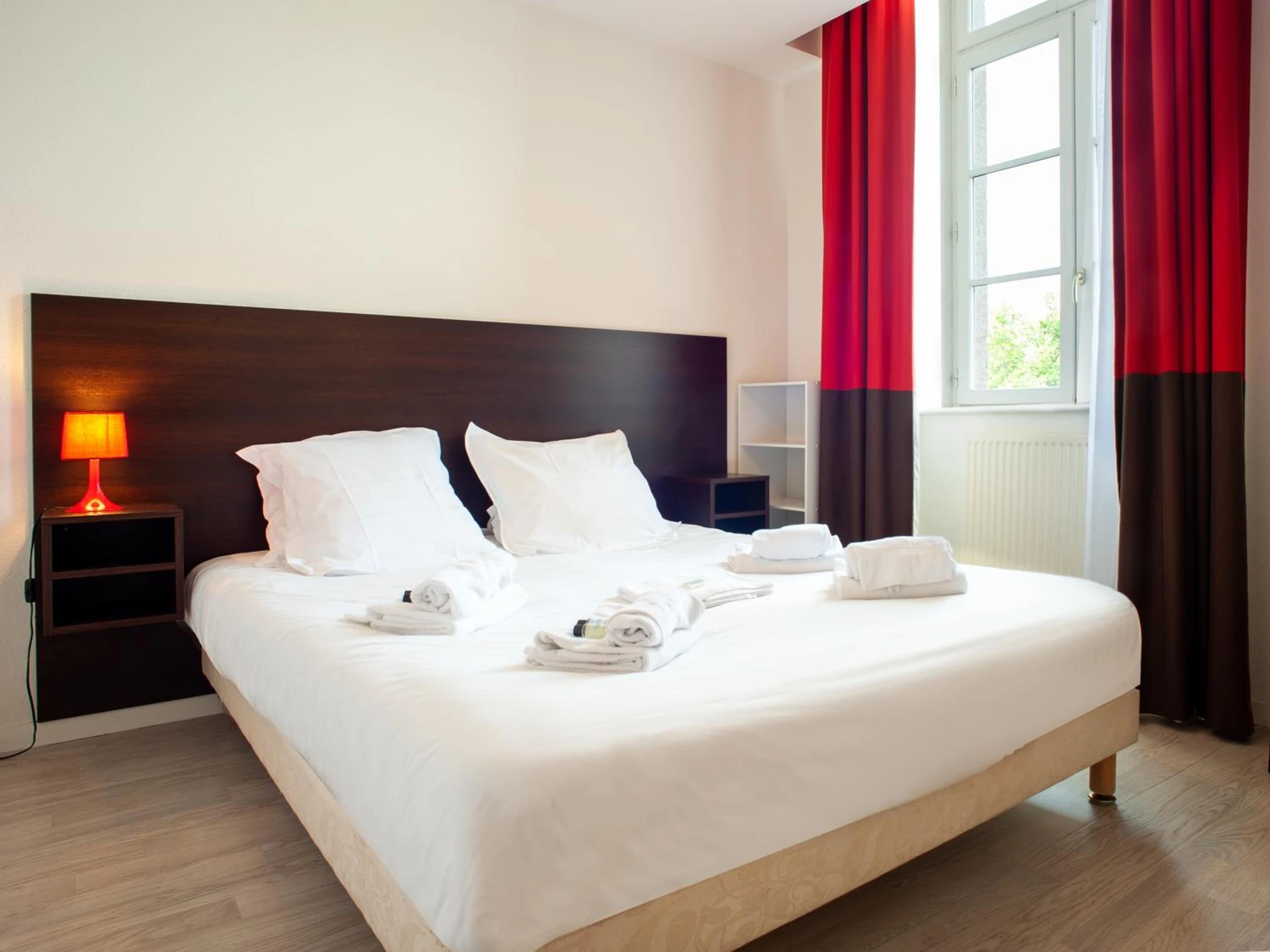 Chambre disponible pour un séminaire d'entreprise à Vacancéole - Le Duguesclin - Dinan