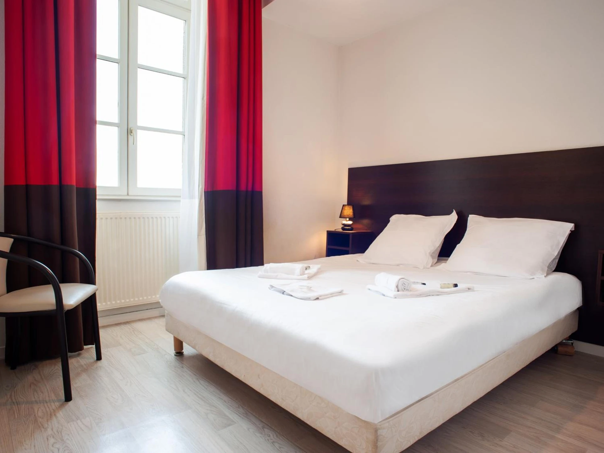 Chambre disponible pour un séminaire d'entreprise à Vacancéole - Le Duguesclin - Dinan