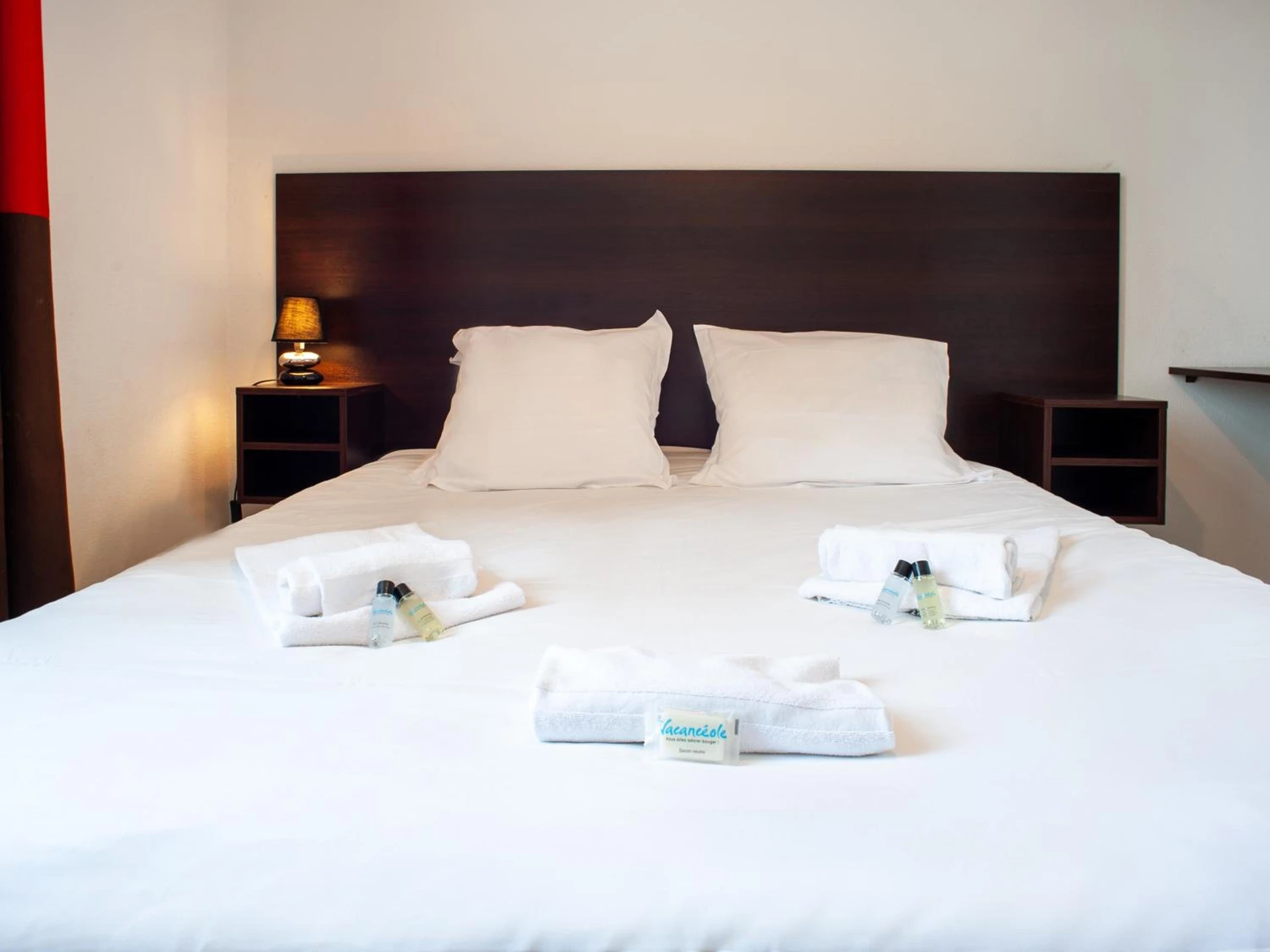 Chambre disponible pour un séminaire d'entreprise à Vacancéole - Le Duguesclin - Dinan